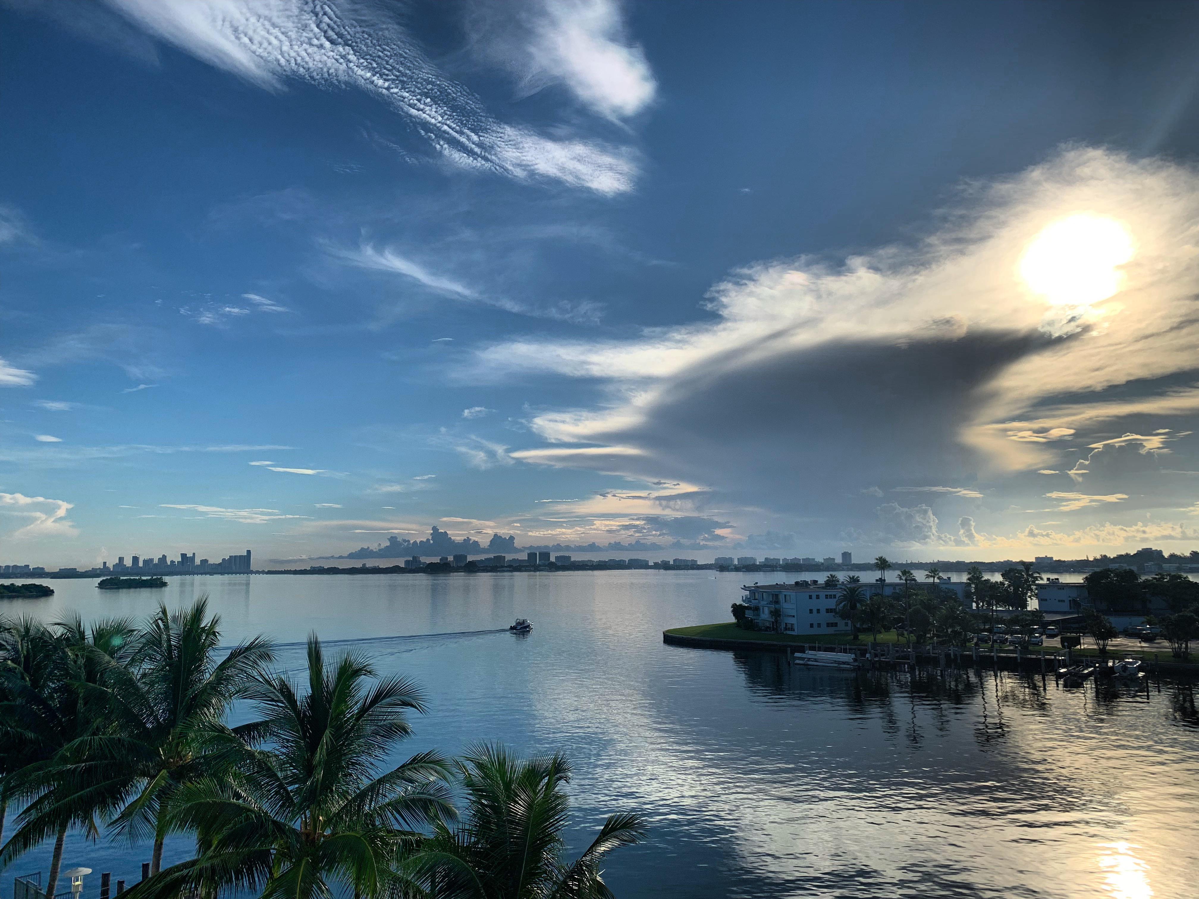North Bay Village view this morning r/Miami