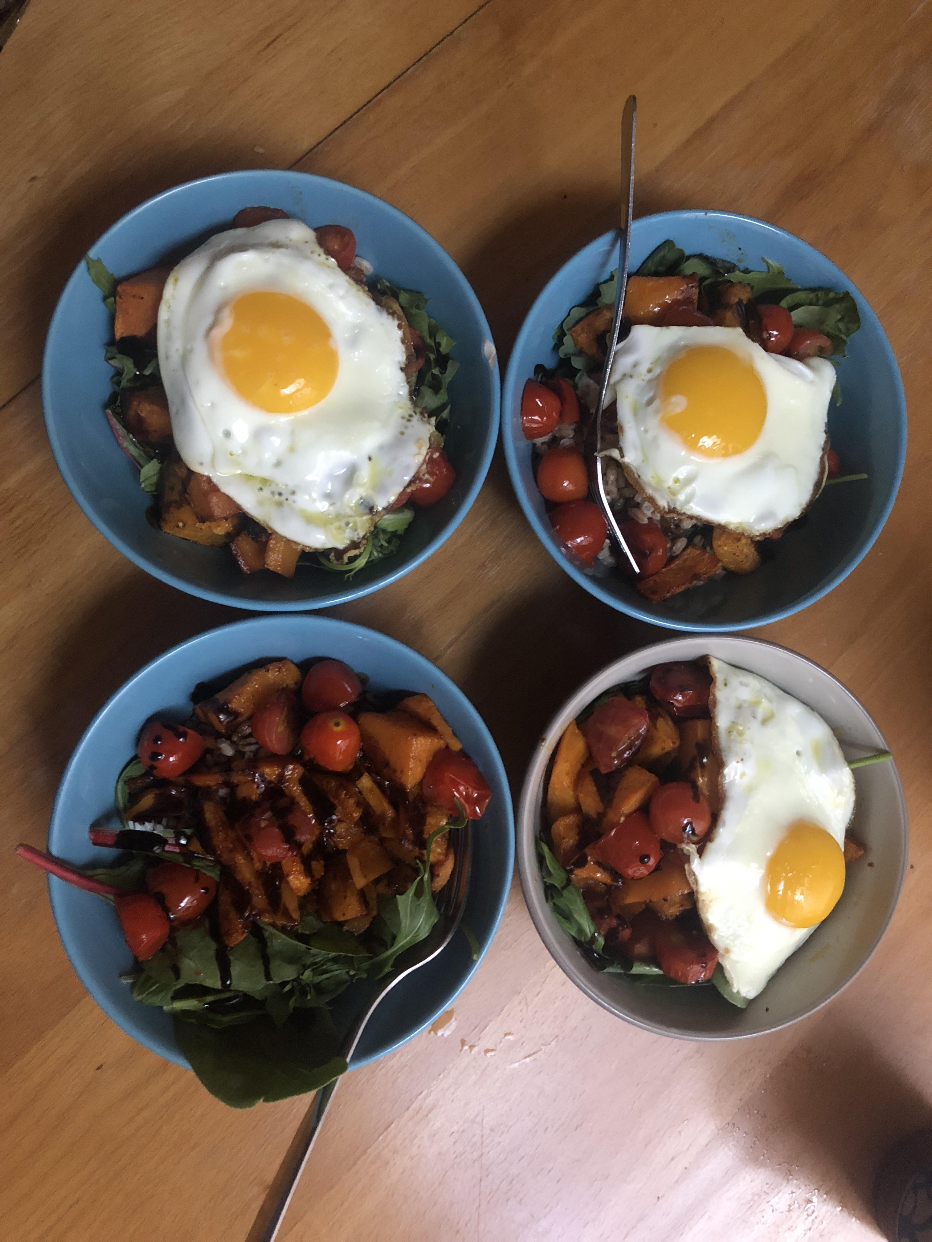 butternut squash and farro bowls! r/vegetarian
