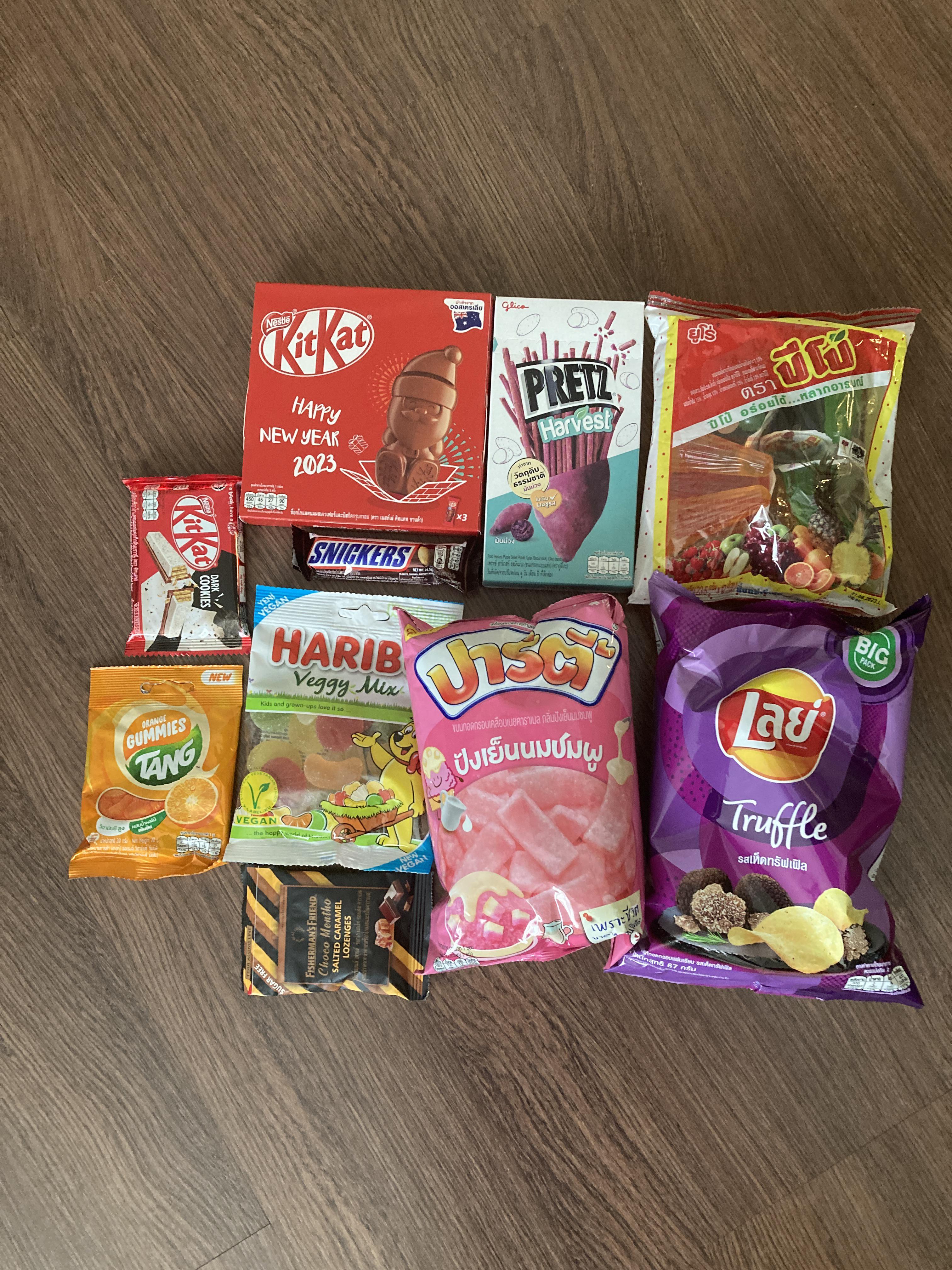 Part 1 of my Bangkok (I’m visiting for the weekend) candy haul. Got a