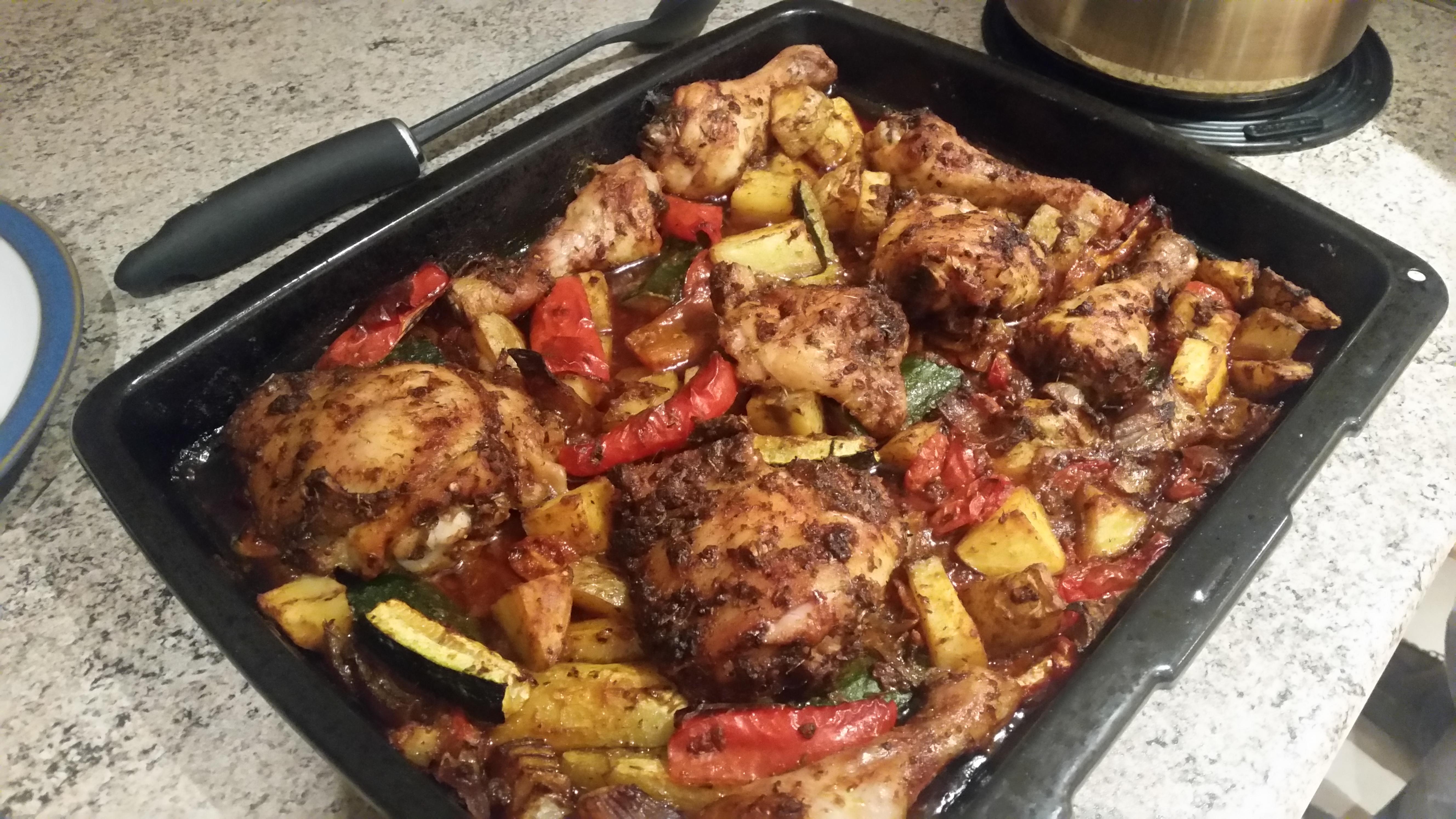[Homemade] Cajun spiced chicken with roast vegetables r/food