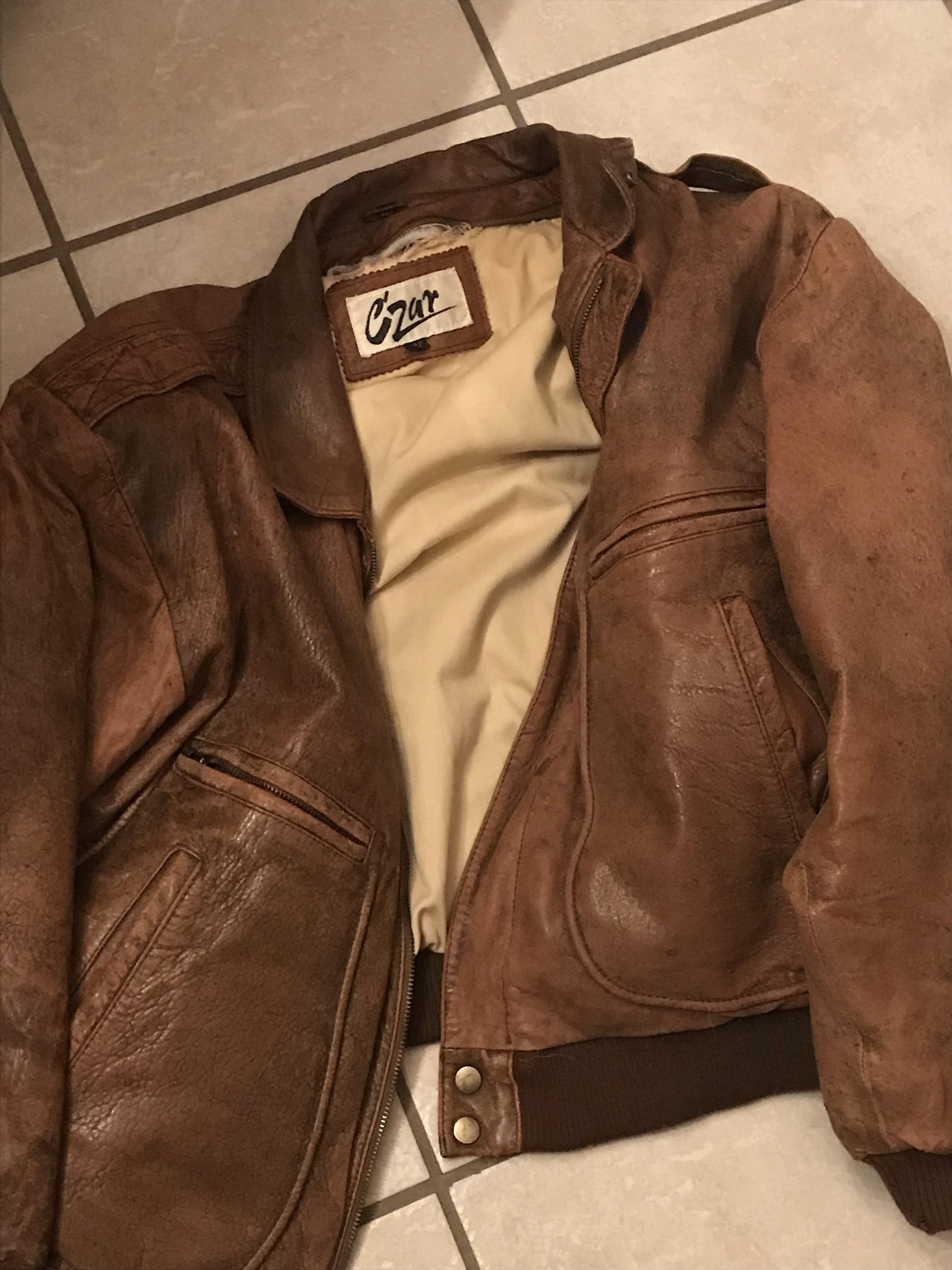 How to Treat a Leather Jacket for Bed Bugs?