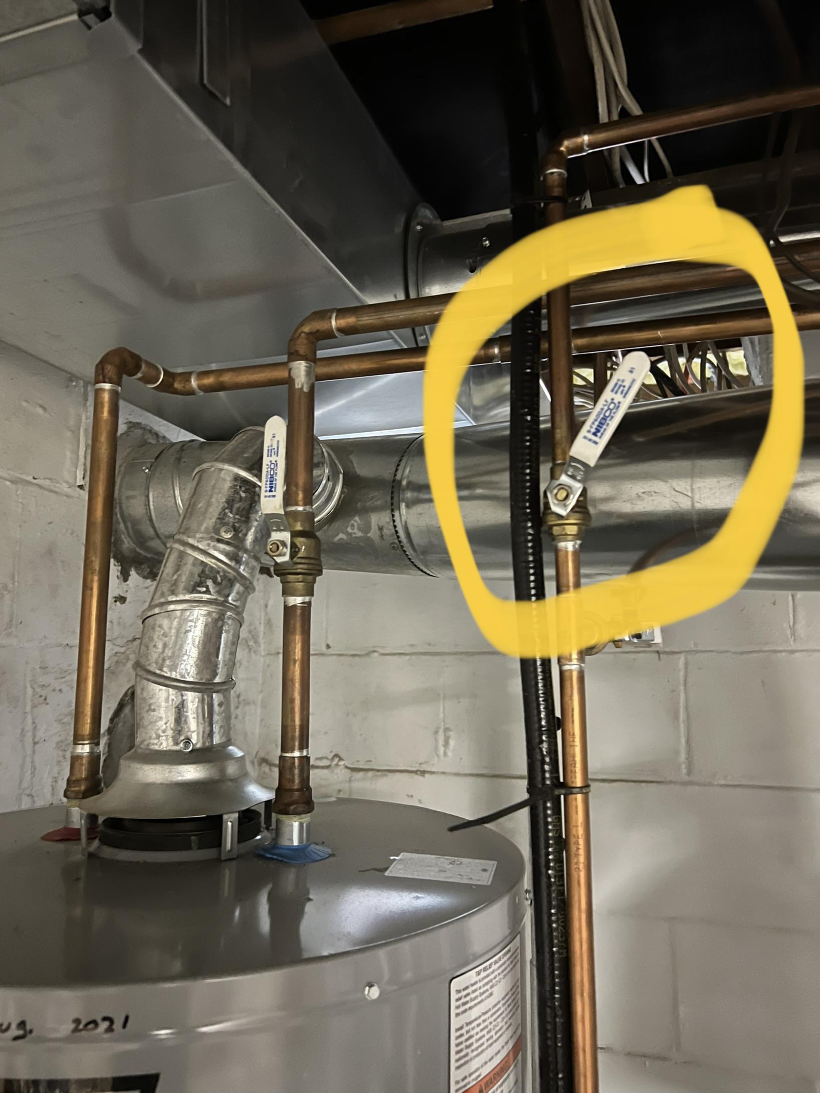 Hot water tank valve question r/Plumbing