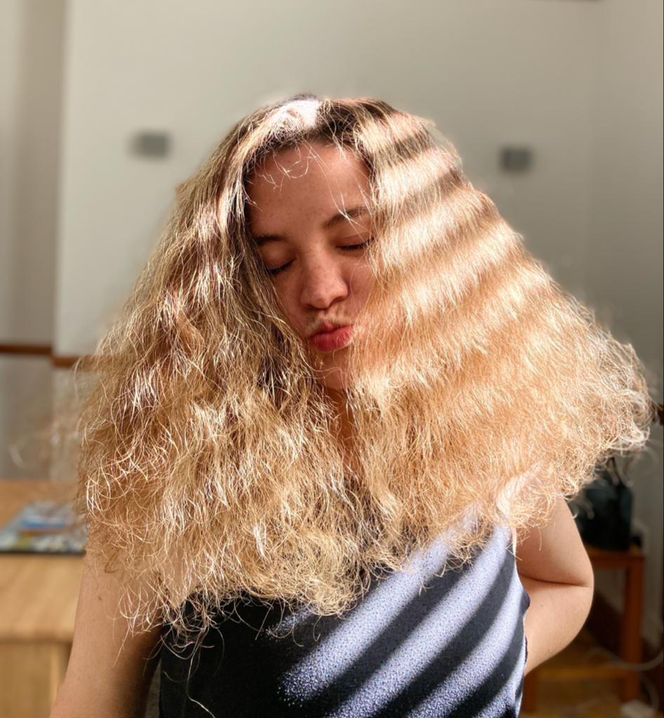 PSA seriously, don’t brush curly hair. r/curlyhair