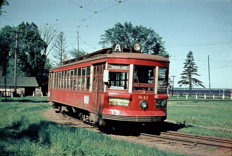 Do I hear more streetcars? Ottawa Transportation Commission 800 series