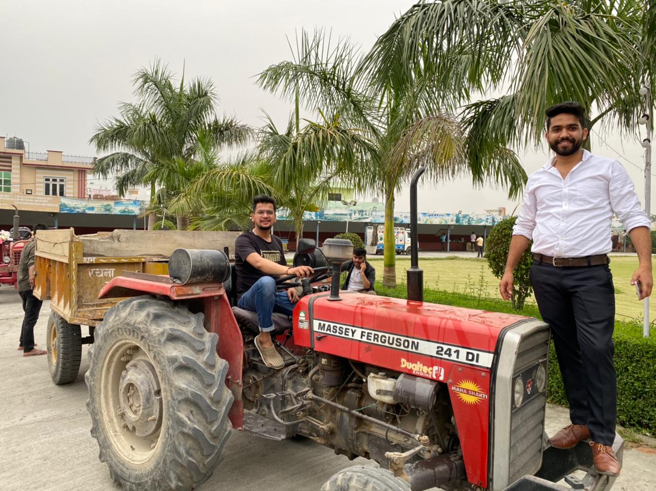Tractor 🚜 delhi