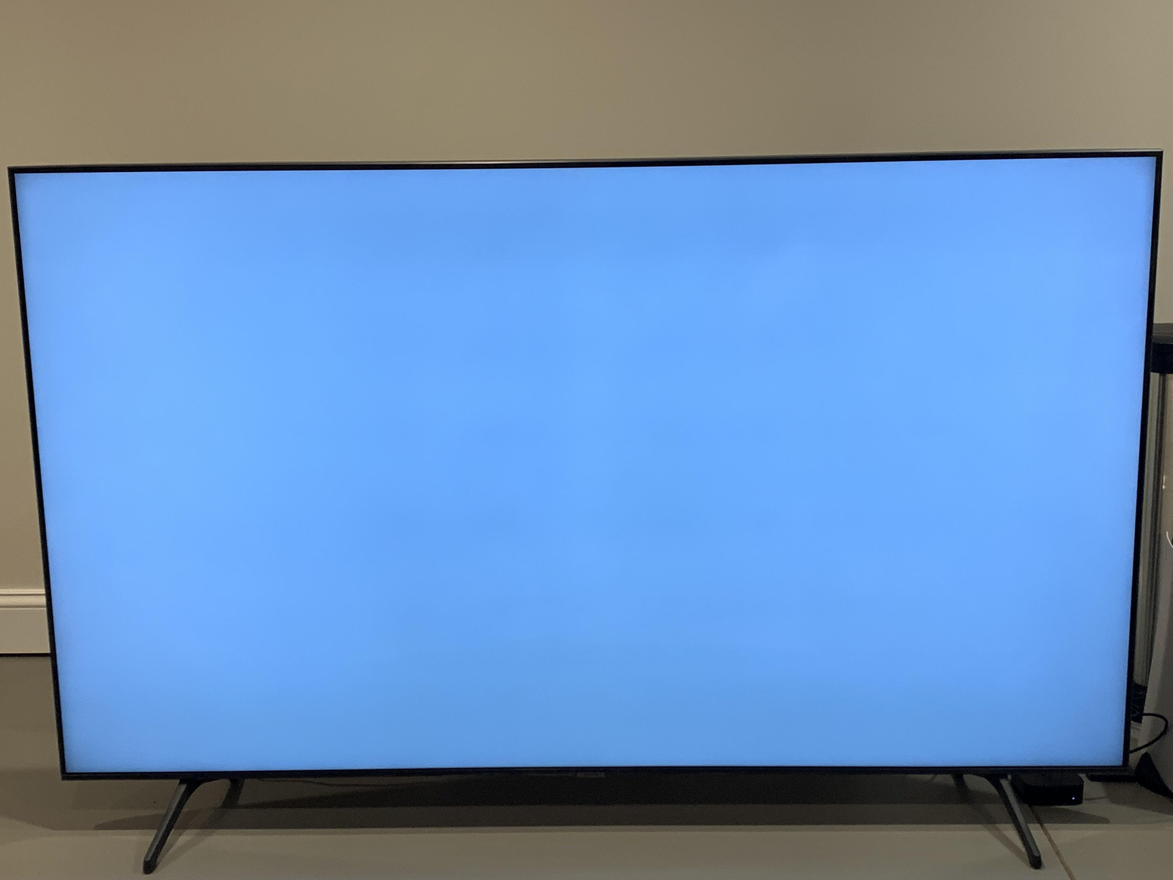 Is this normal? I just bought this Samsung Crystal UHD TU7000 75” and