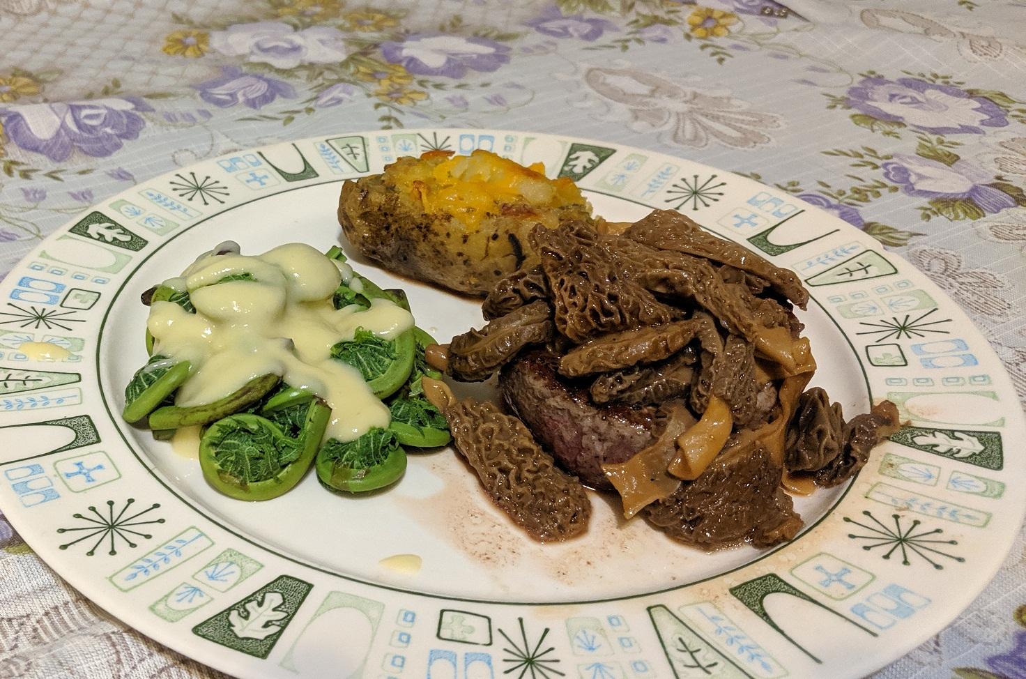Morels, Ramps and Fiddleheads in one meal. r/foraging