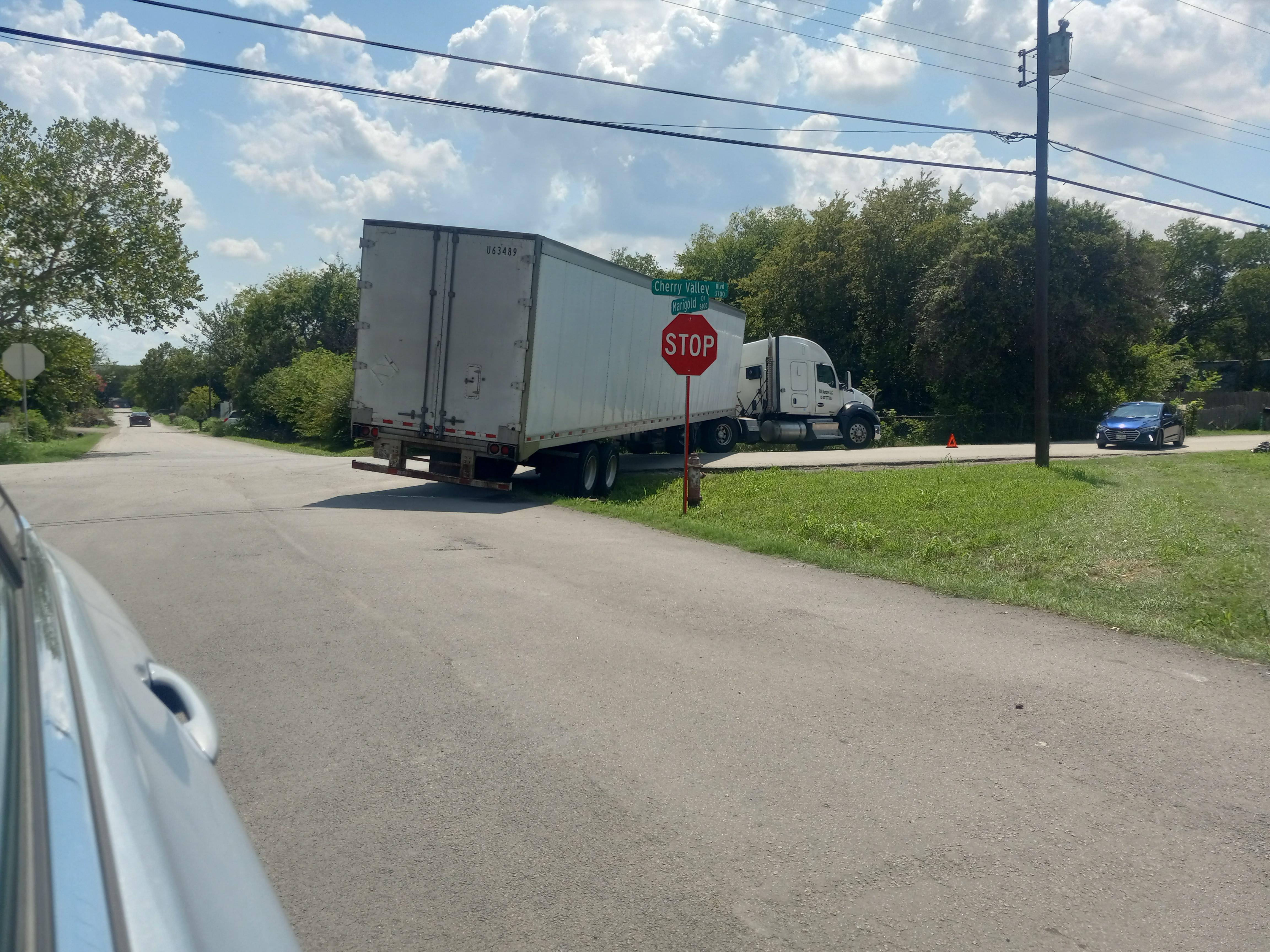 Don't go down residential streets. Dallas, TX r/Truckers