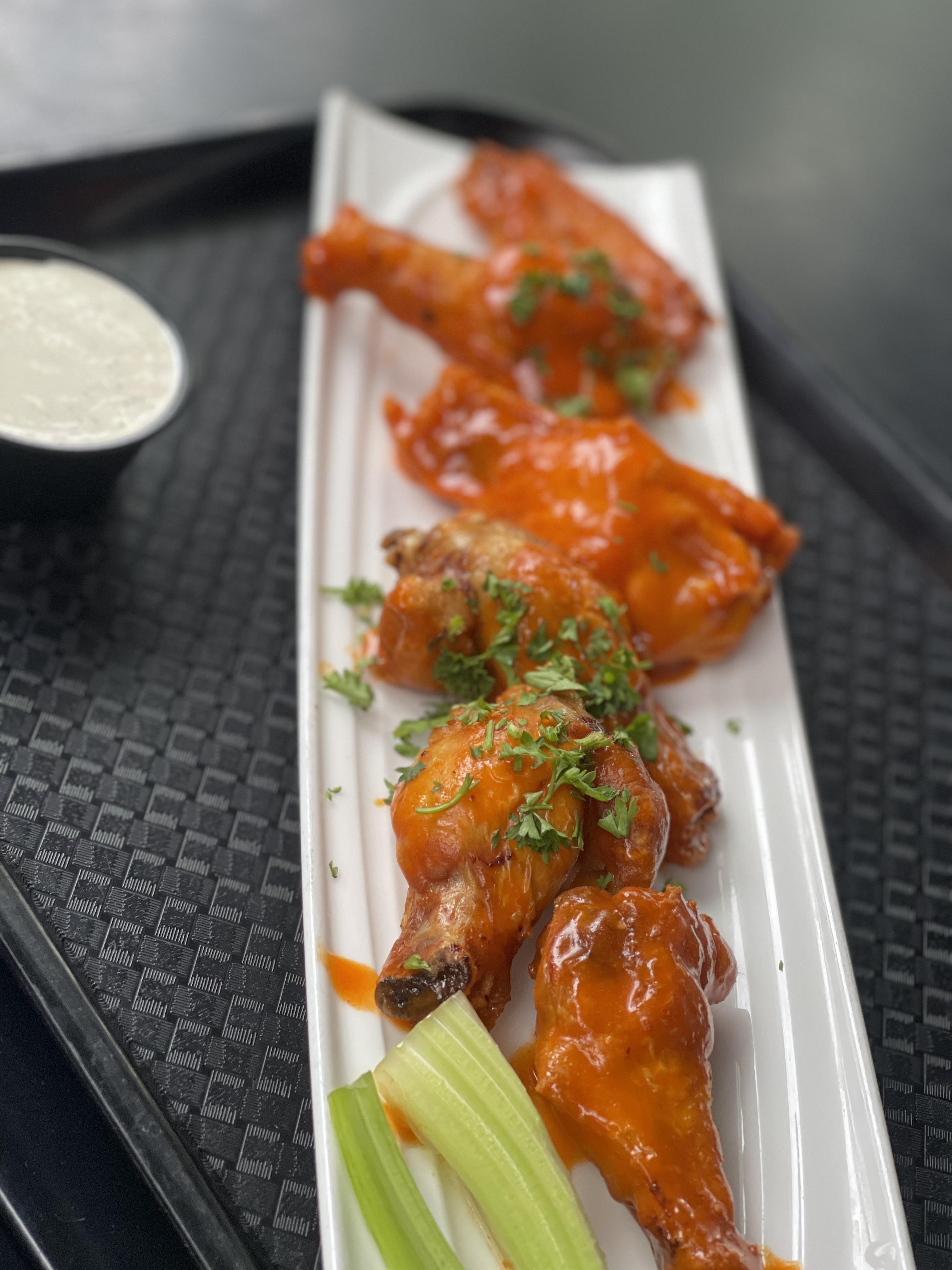 Birthday Buffalo wings in Sedona r/Wings