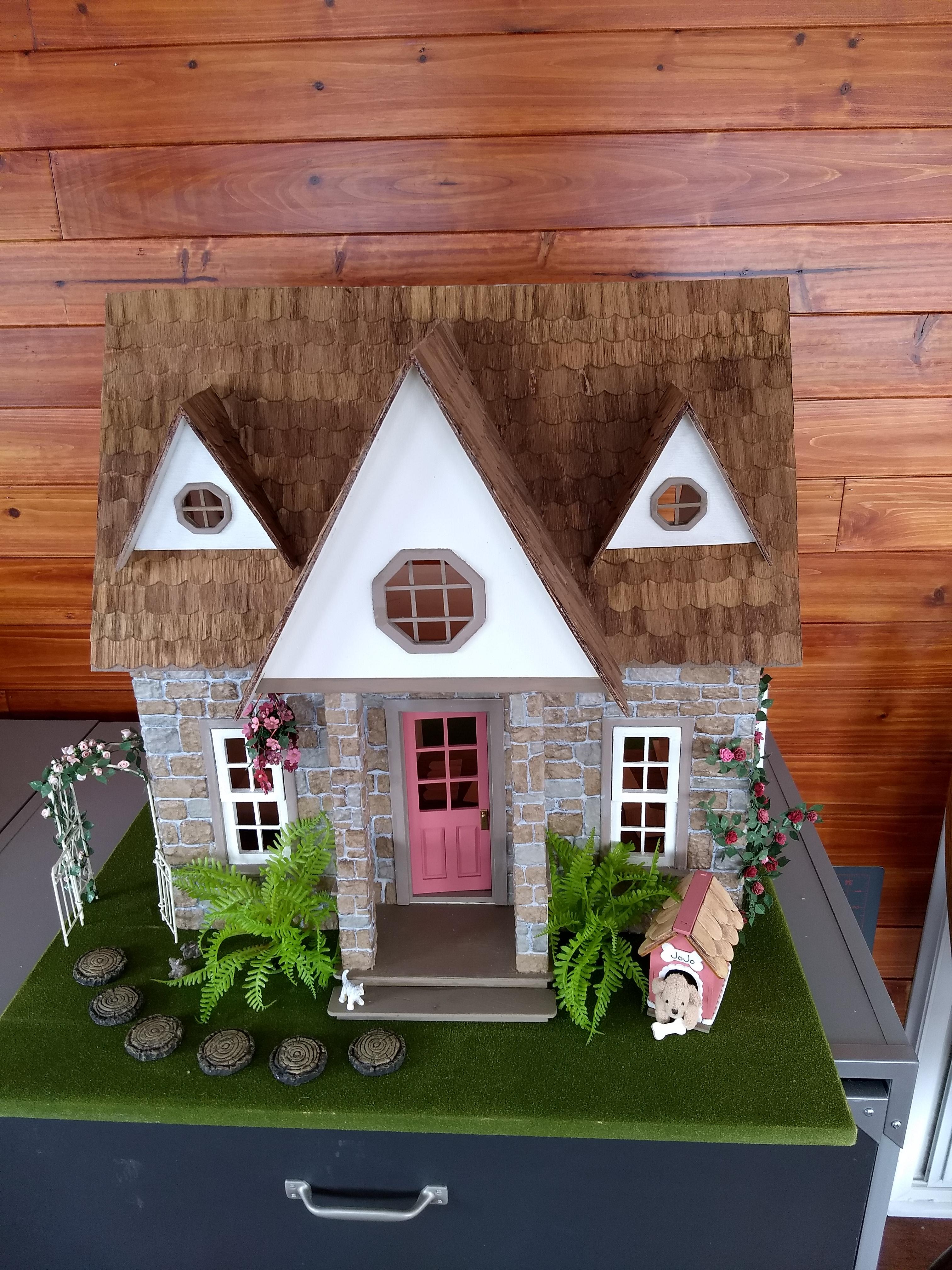 Stone cottage dollhouse r/Dollhouses
