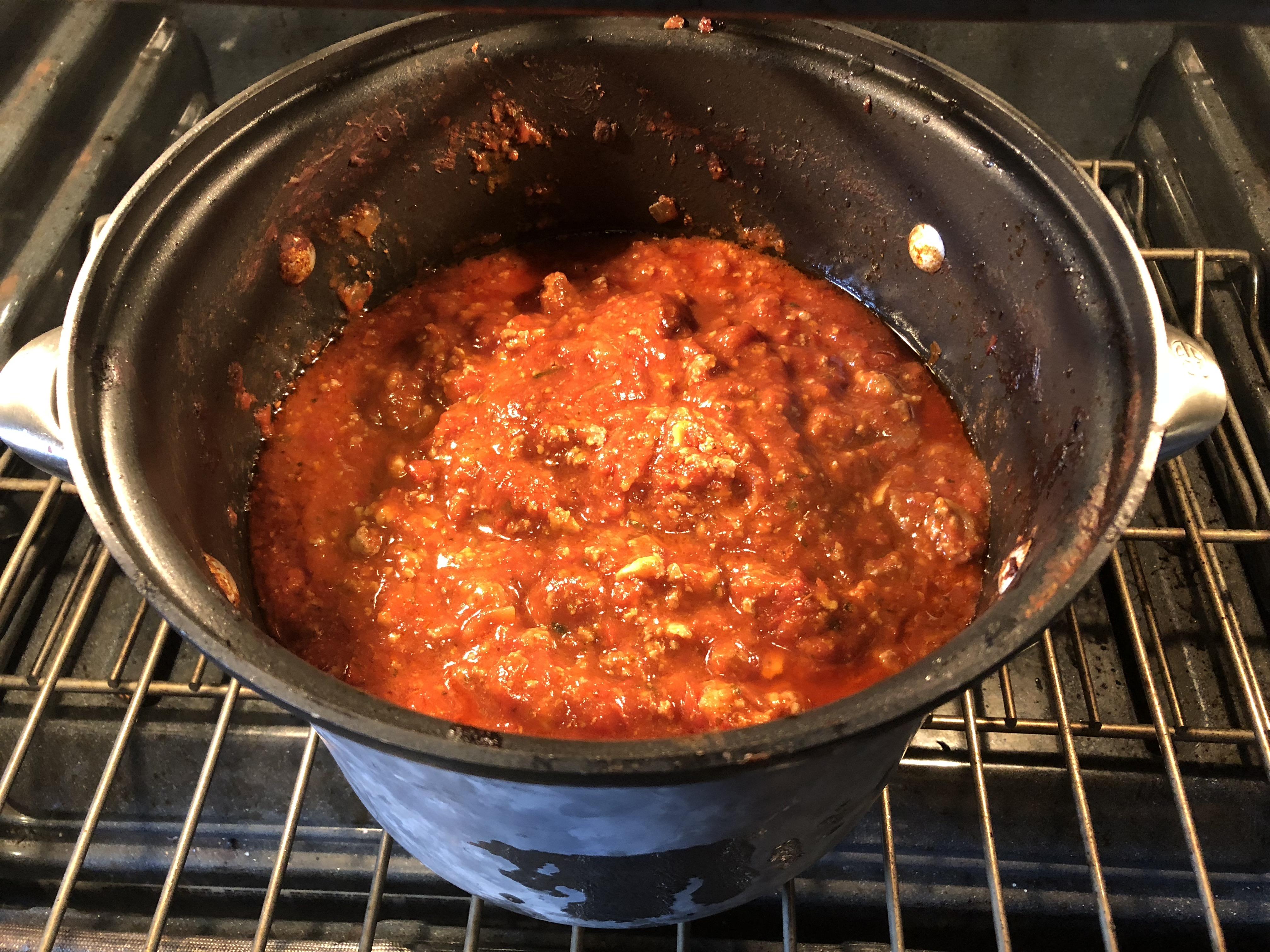 I took Kenji’s tomato sauce and bolognese recipes and kinda smashed them together. r/seriouseats