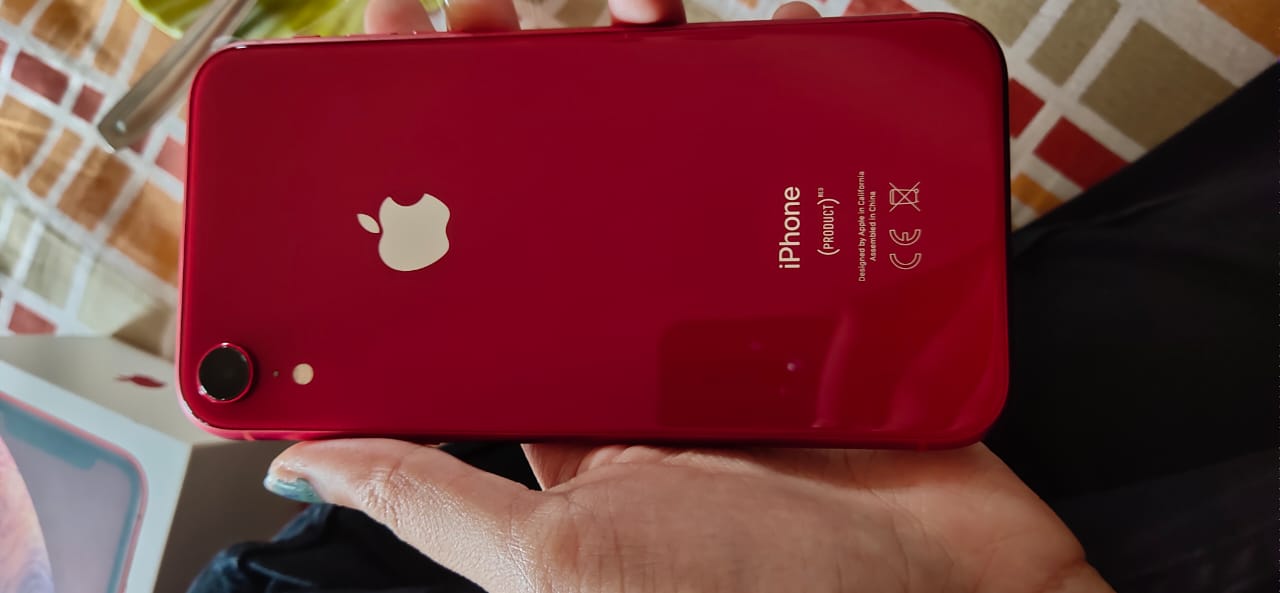 Question. Is this iPhone legit? "Notsotrustyuncle" got me this.. plz