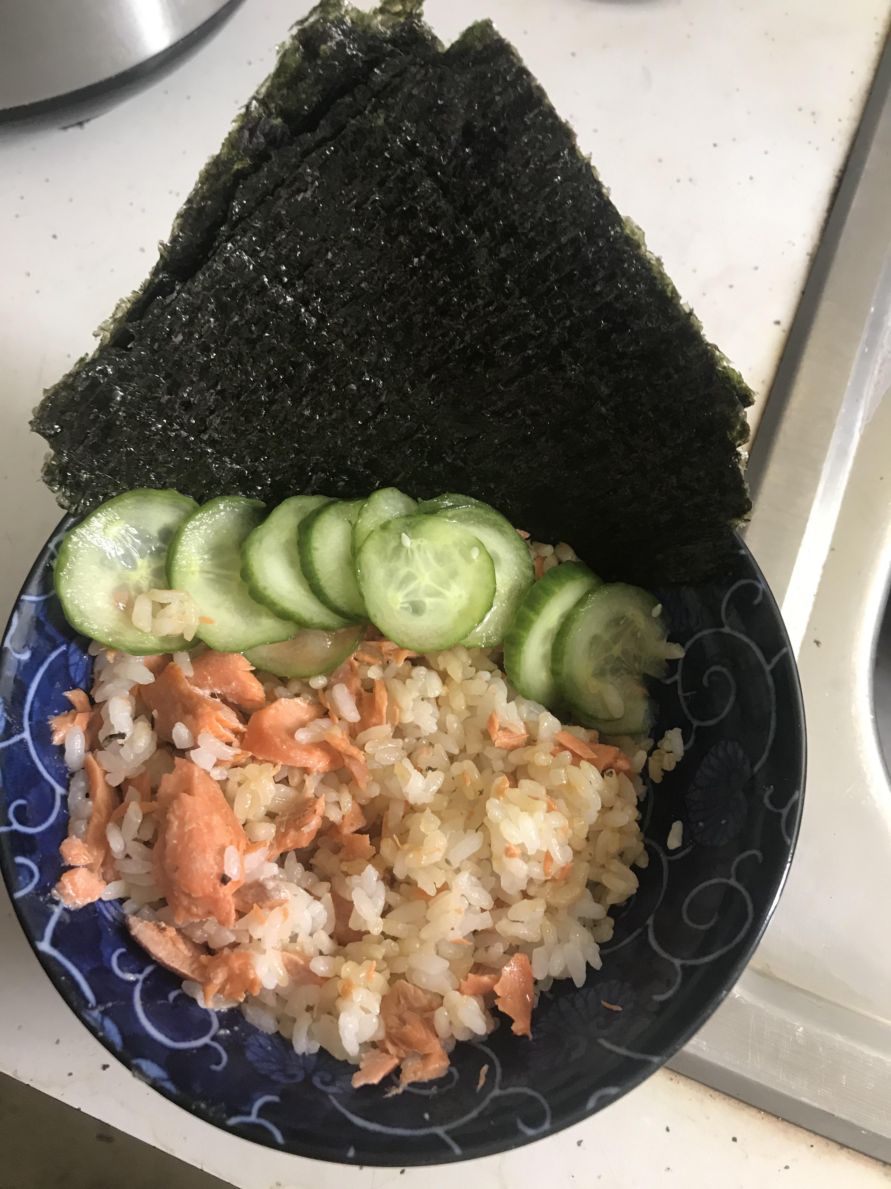 Sushi rice, flaked miso salmon, pickled cucumbers, nori. Seasoned with