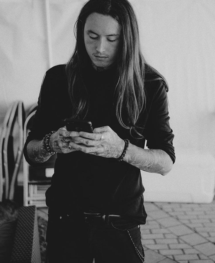 Noah Sebastian, Bad Omens r/AltLadyboners