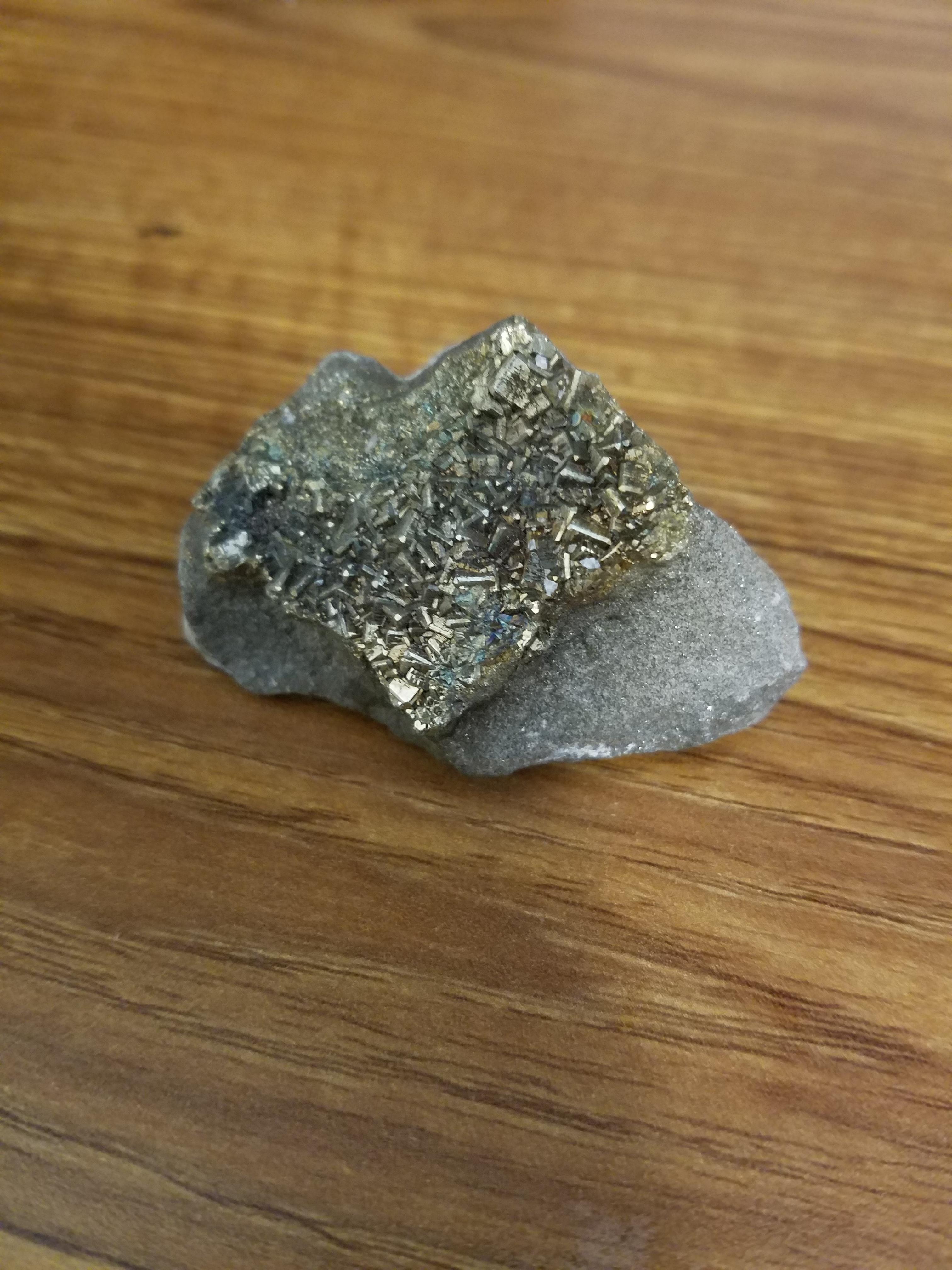 Identify my friend's glittery rock! whatsthisrock