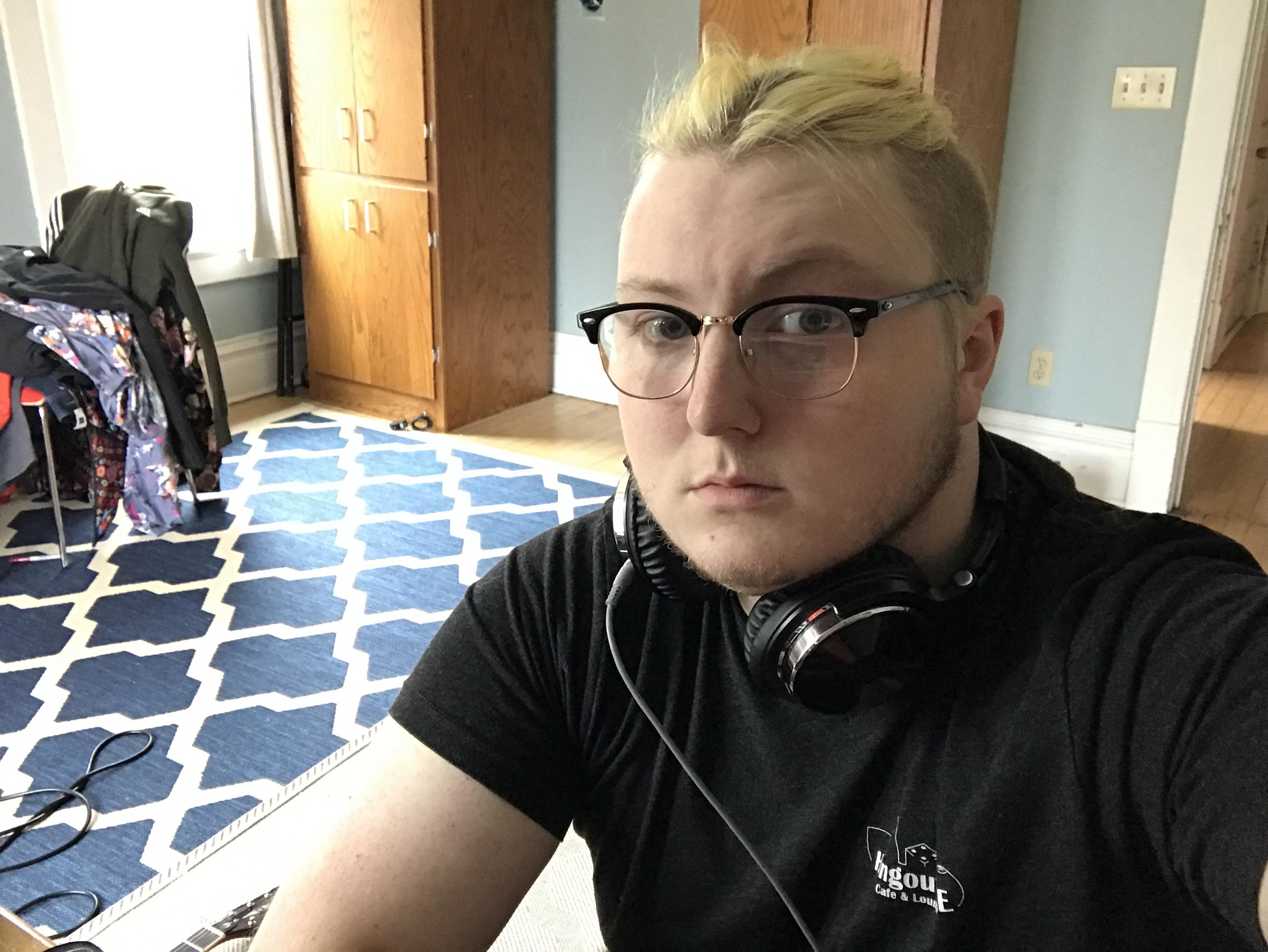 Should I dye my hair pink? If so should I go hot pink or