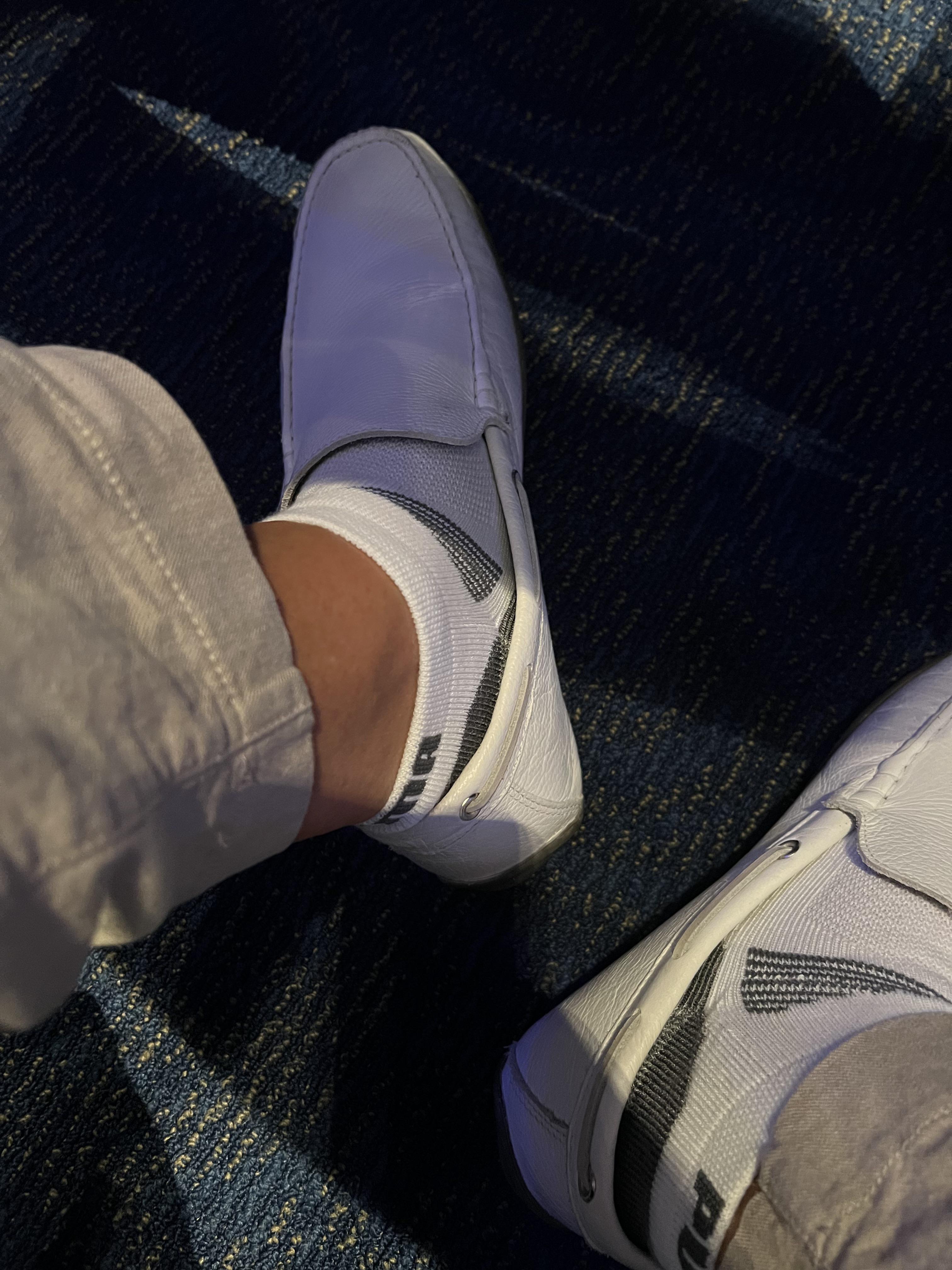 Hey men’s puma Costco no show sock’s definitely SHOW. What’s up? r/Costco