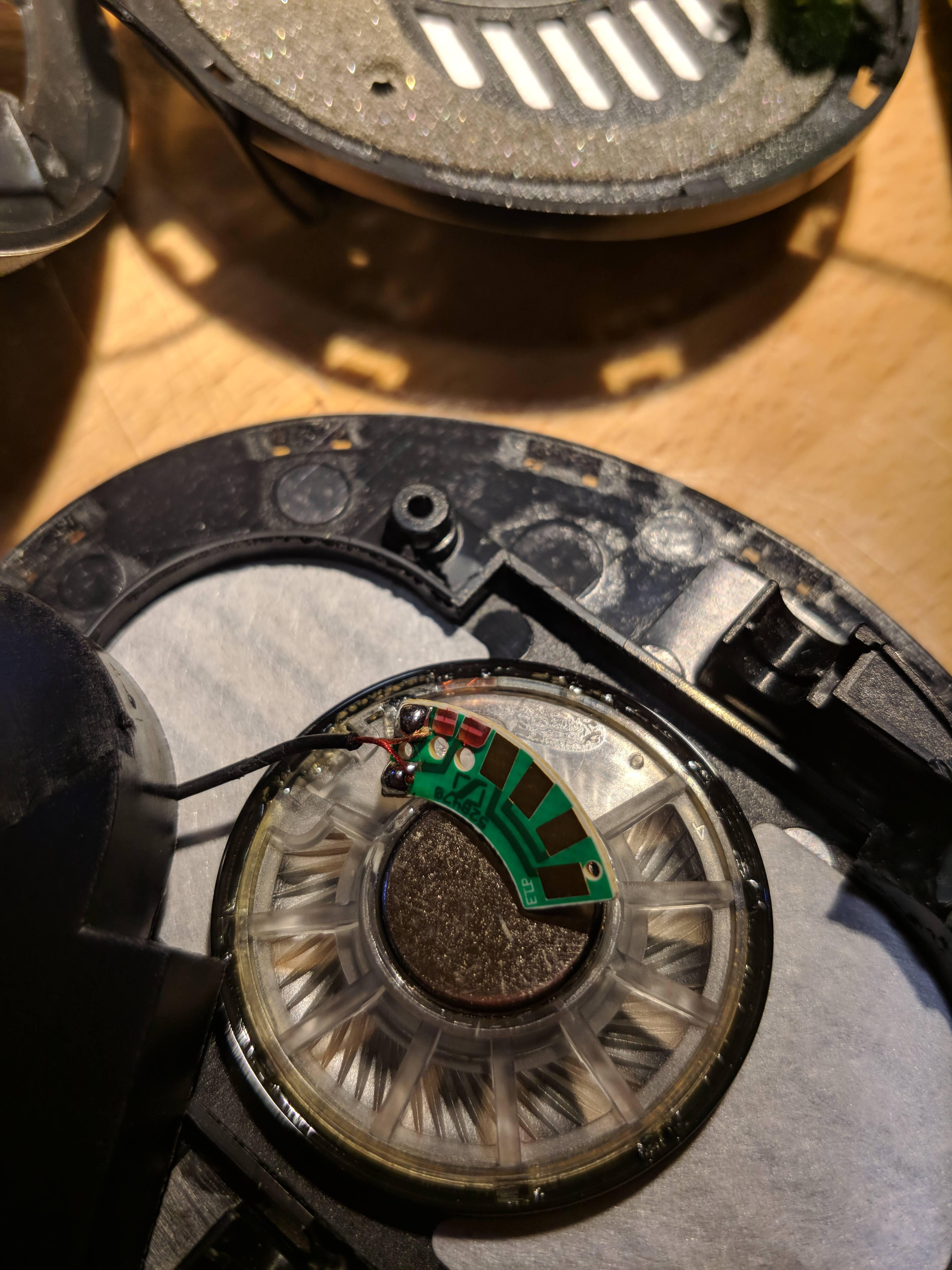 Can these headphones be easily repaired? r/howto