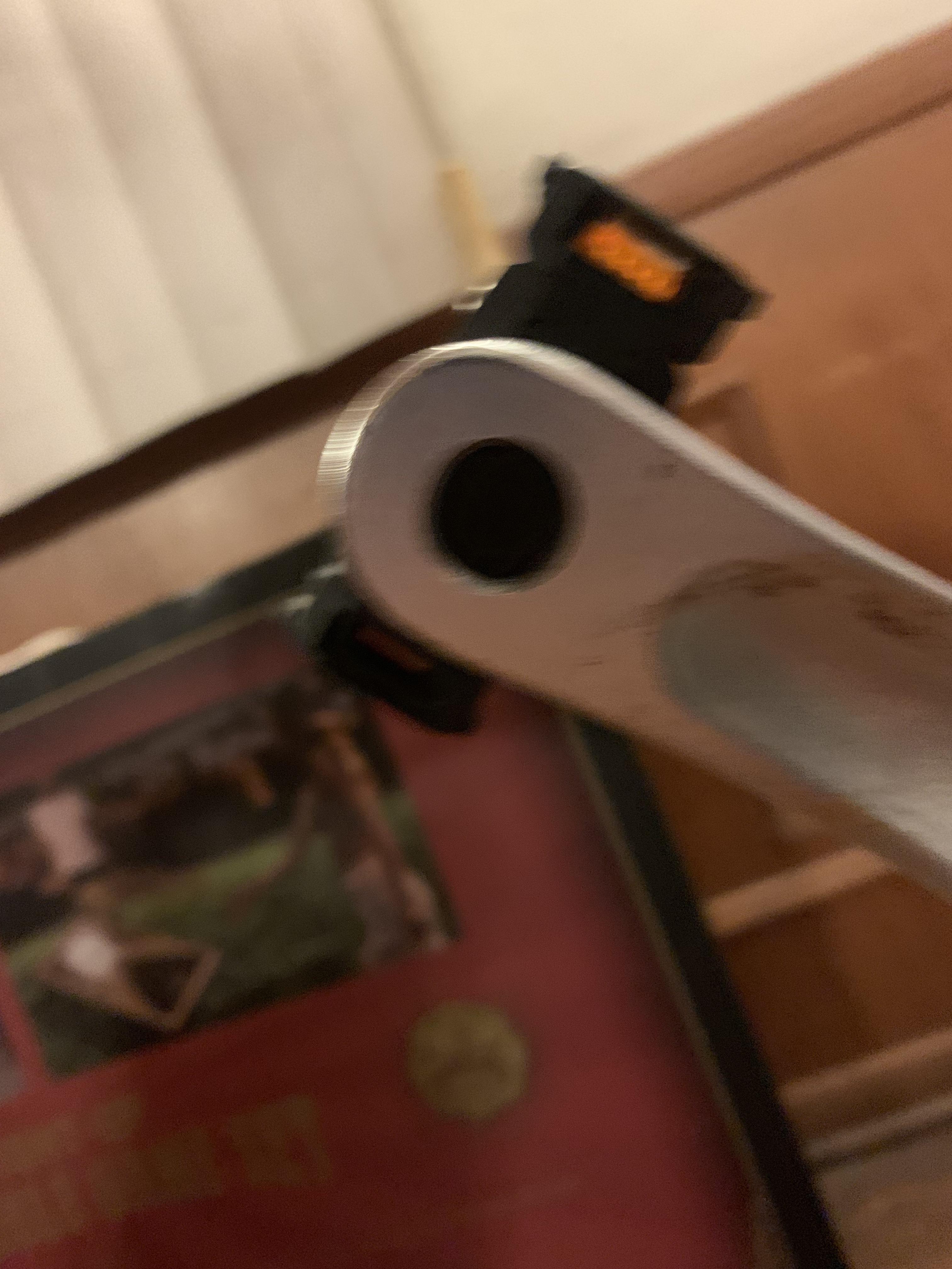 Help removing these stupid pedals, I’m aware taht left pedal is reverse