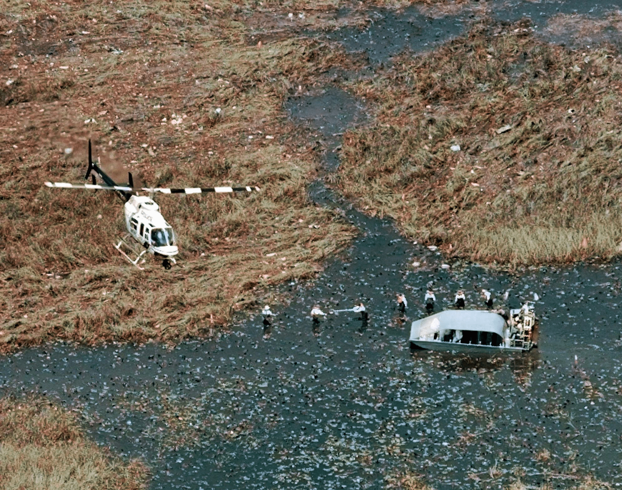 OTD in 1996, ValuJet Flight 592 crashes into the Everglades killing all