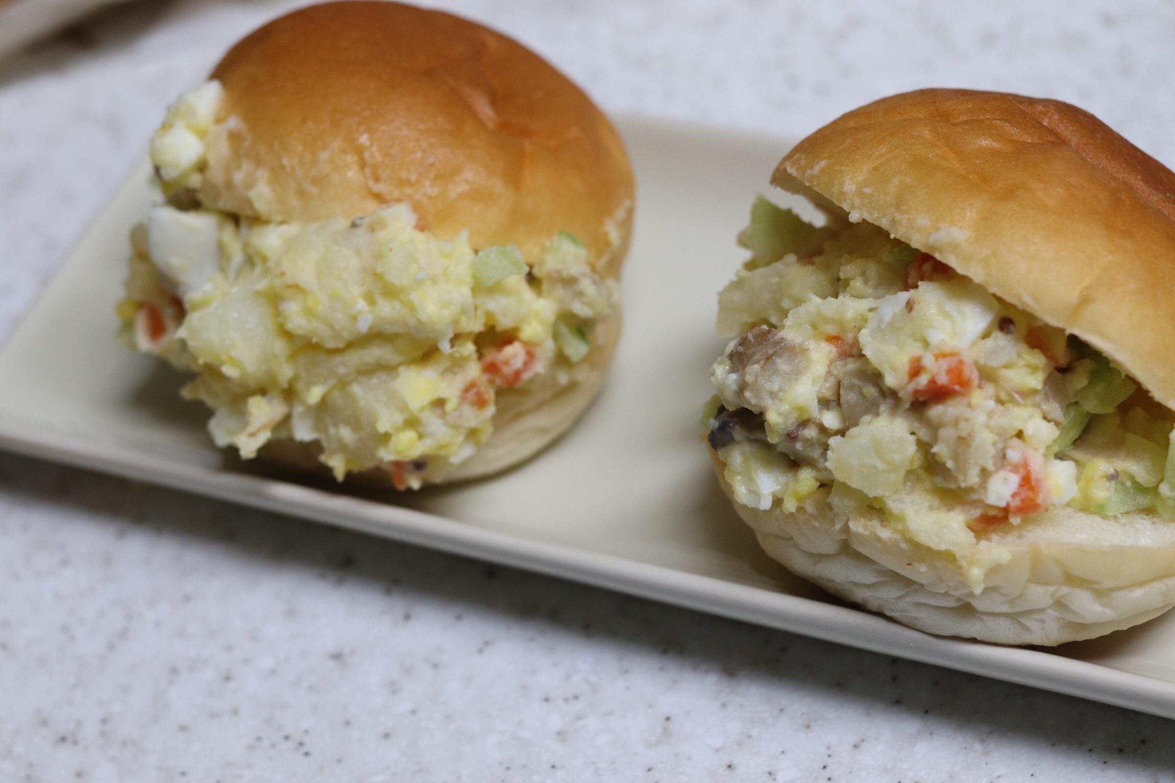[Homemade]Egg potato salad sandwich r/food