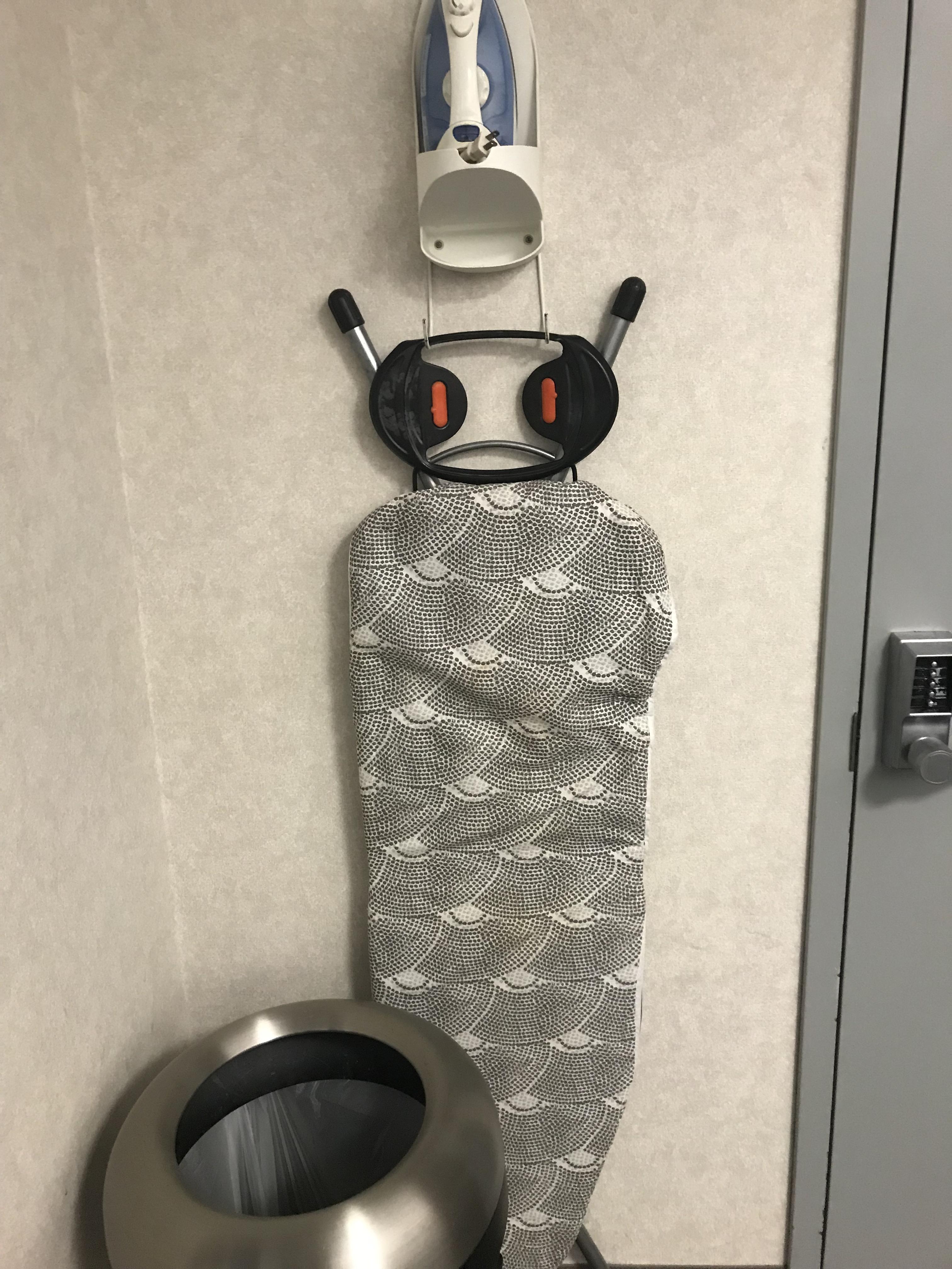 This ironing board at my gym looks like the Reddit alien r/mildyinteresting