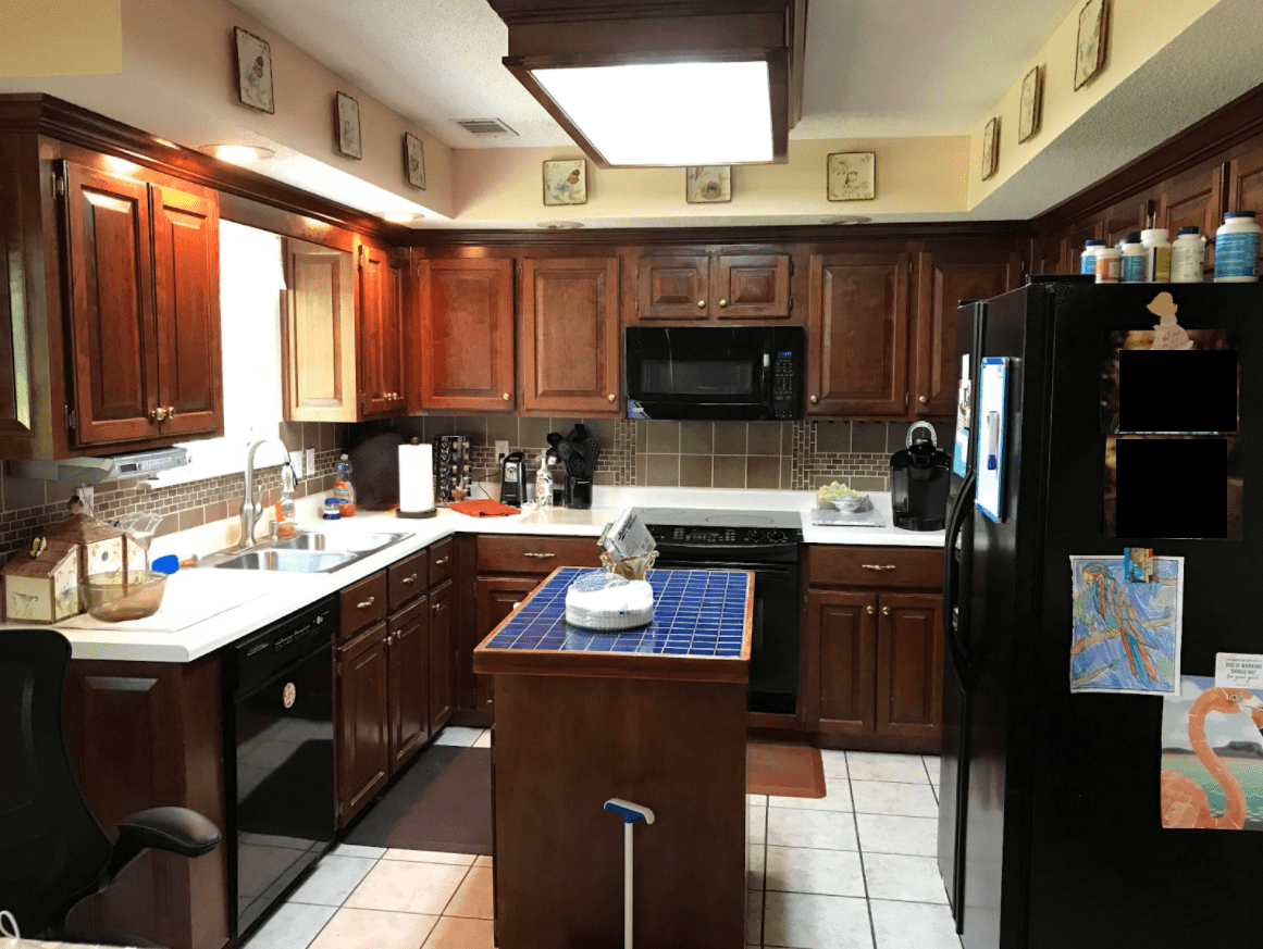 How do I fully utilize and open up this small kitchen? 9x11 r