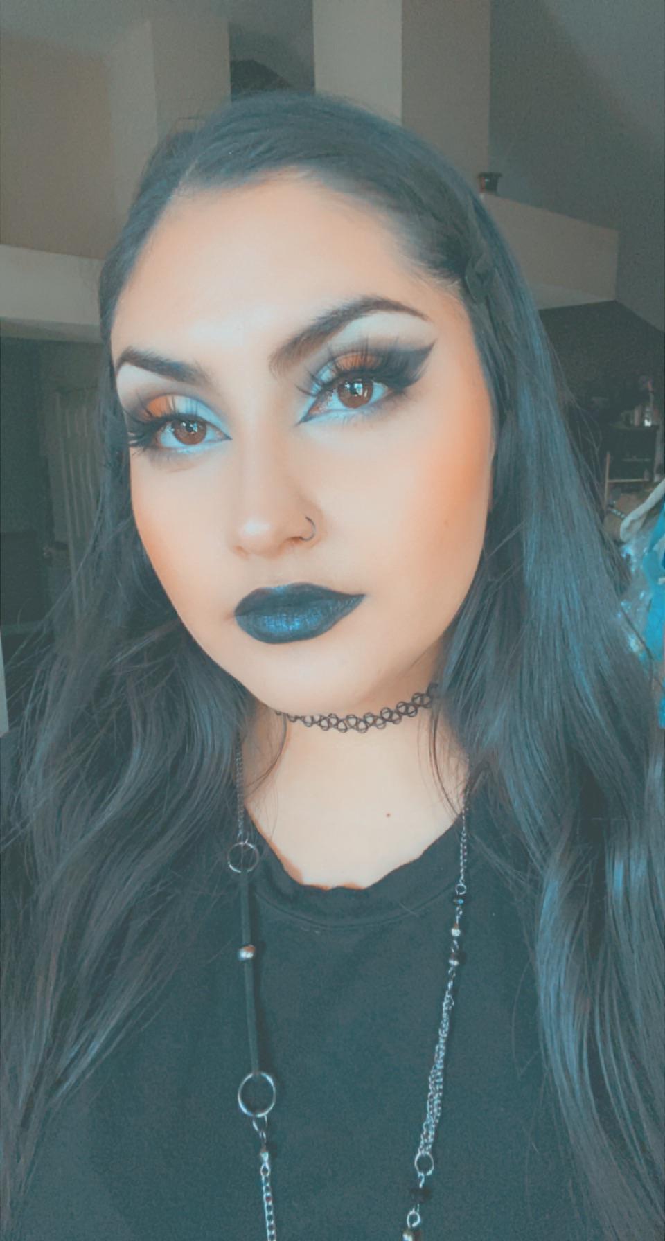 Halloween colors r/GothStyle