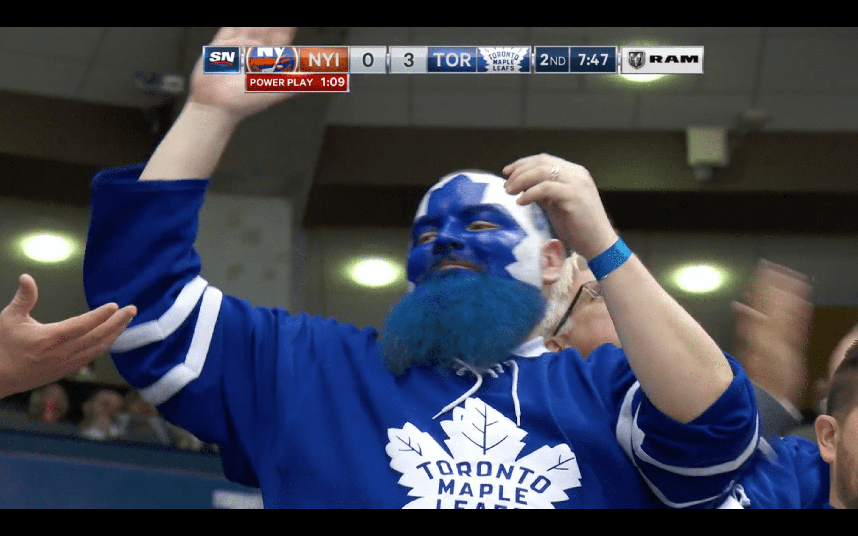 3 best u/allgoldslugs images on Pholder Dart Guy at the Leafs Game