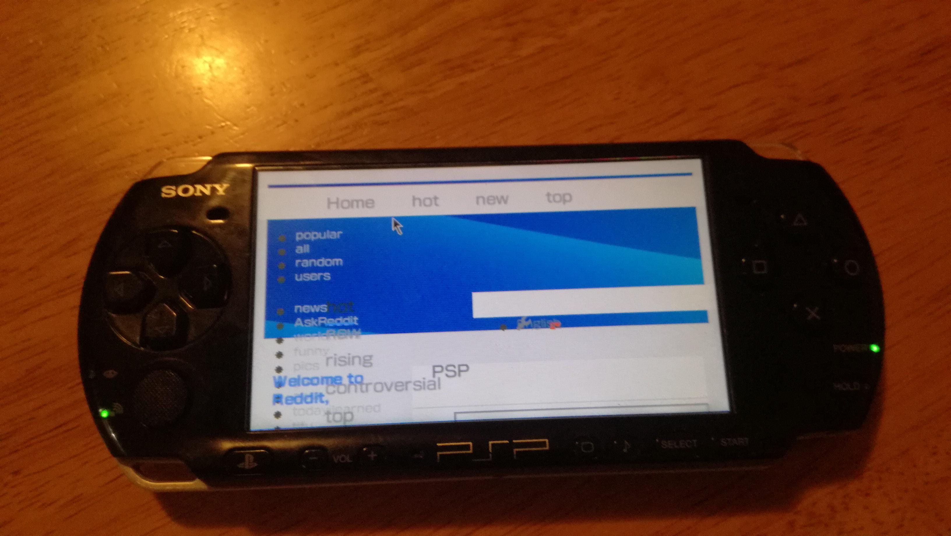 PSP browsing Reddit. (total mess lol) r/PSP