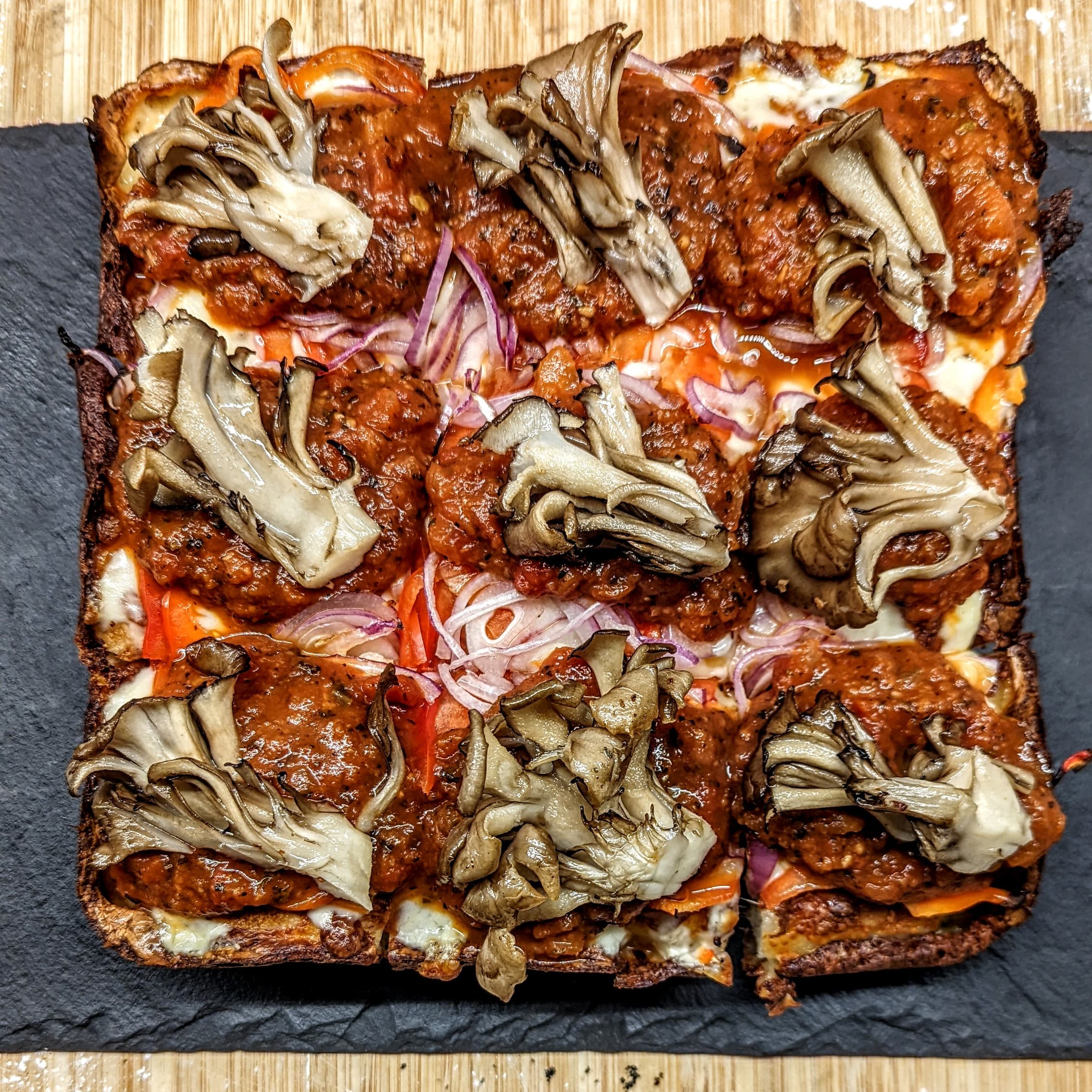 Japanese maitake mushroom detroit style pizza in Osaka, Japan r/FoodPorn