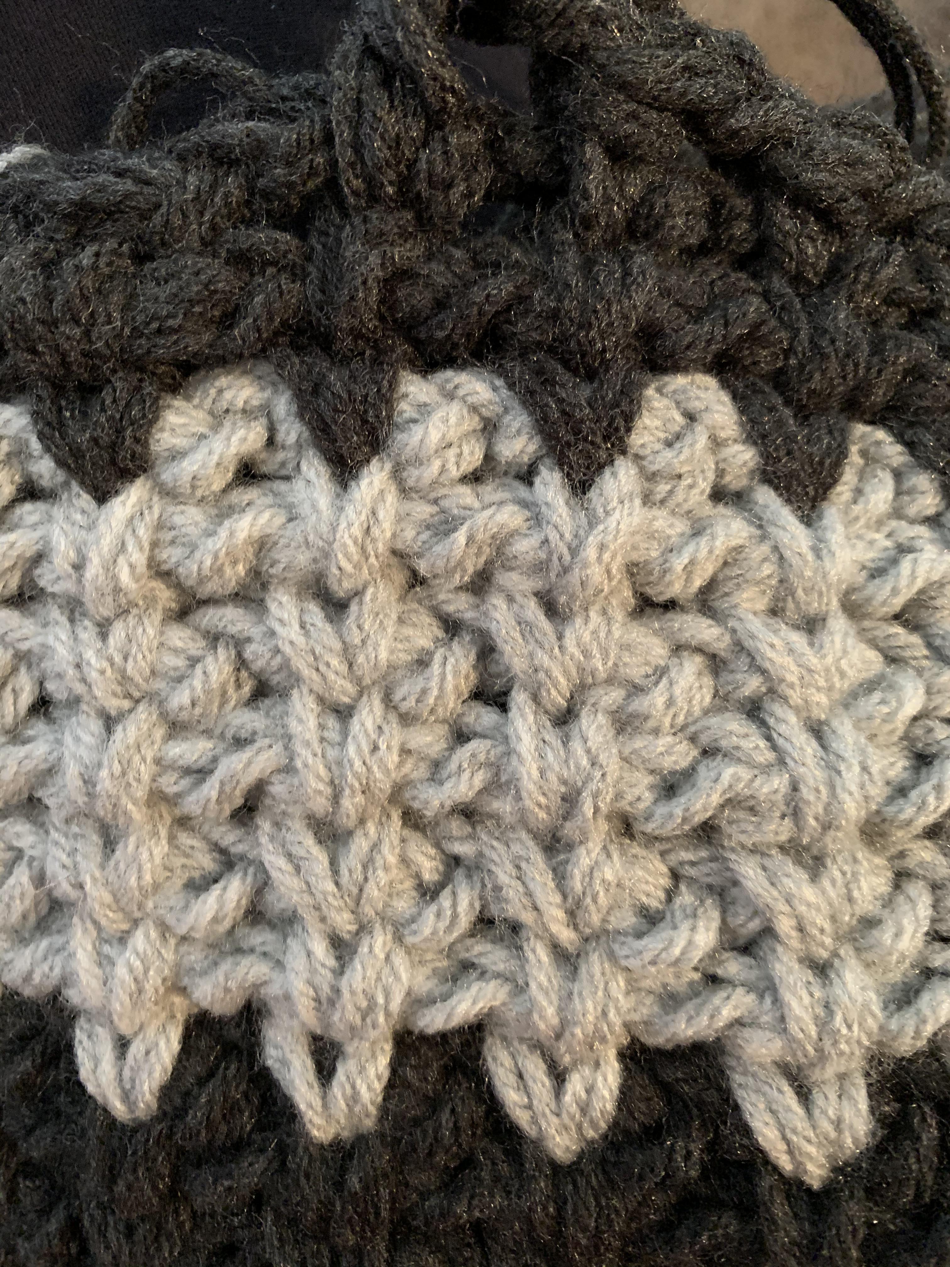 I am liking this split half double stitch. r/crochet