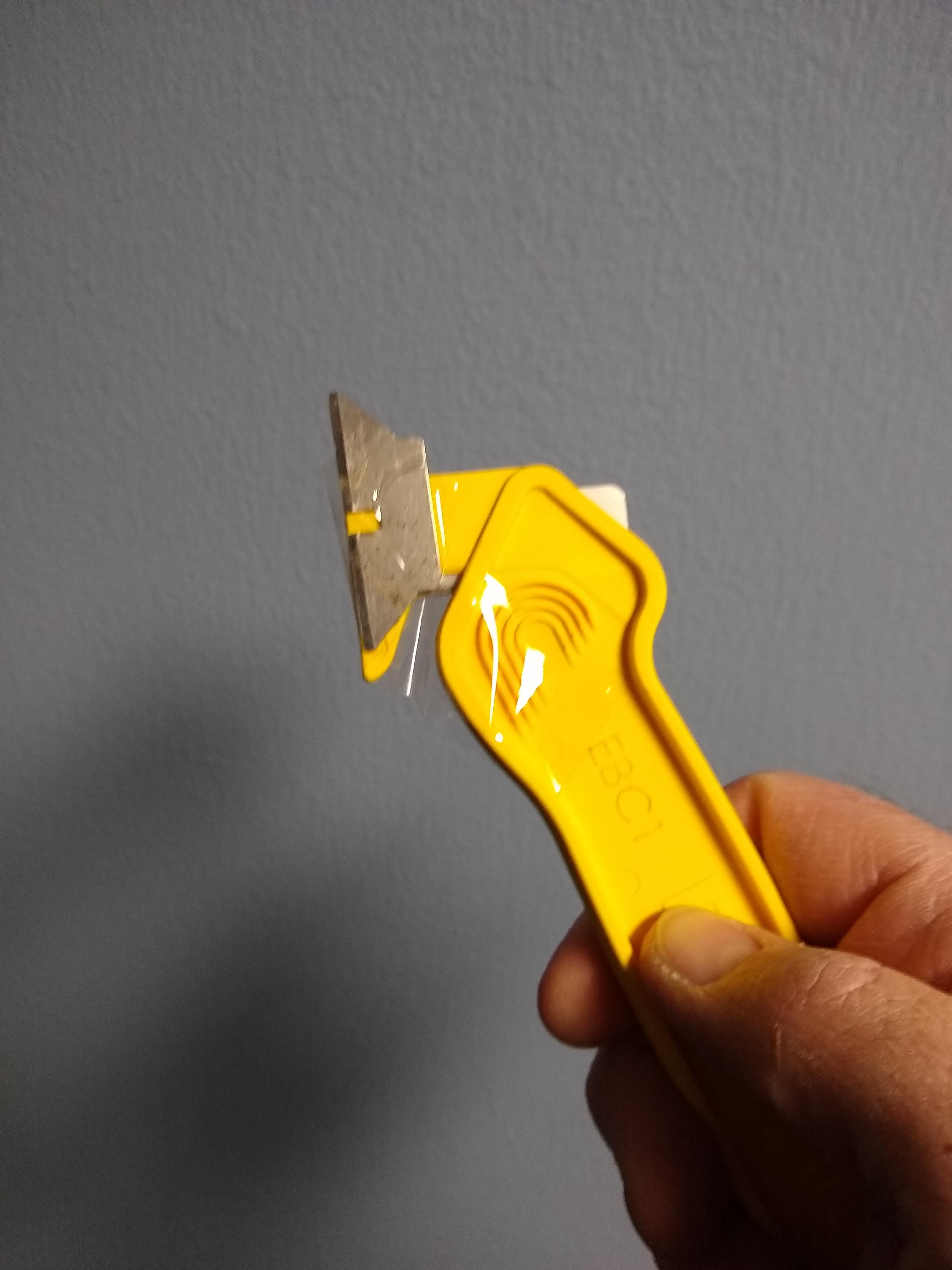 Fixed the new box cutter design. r/walmart