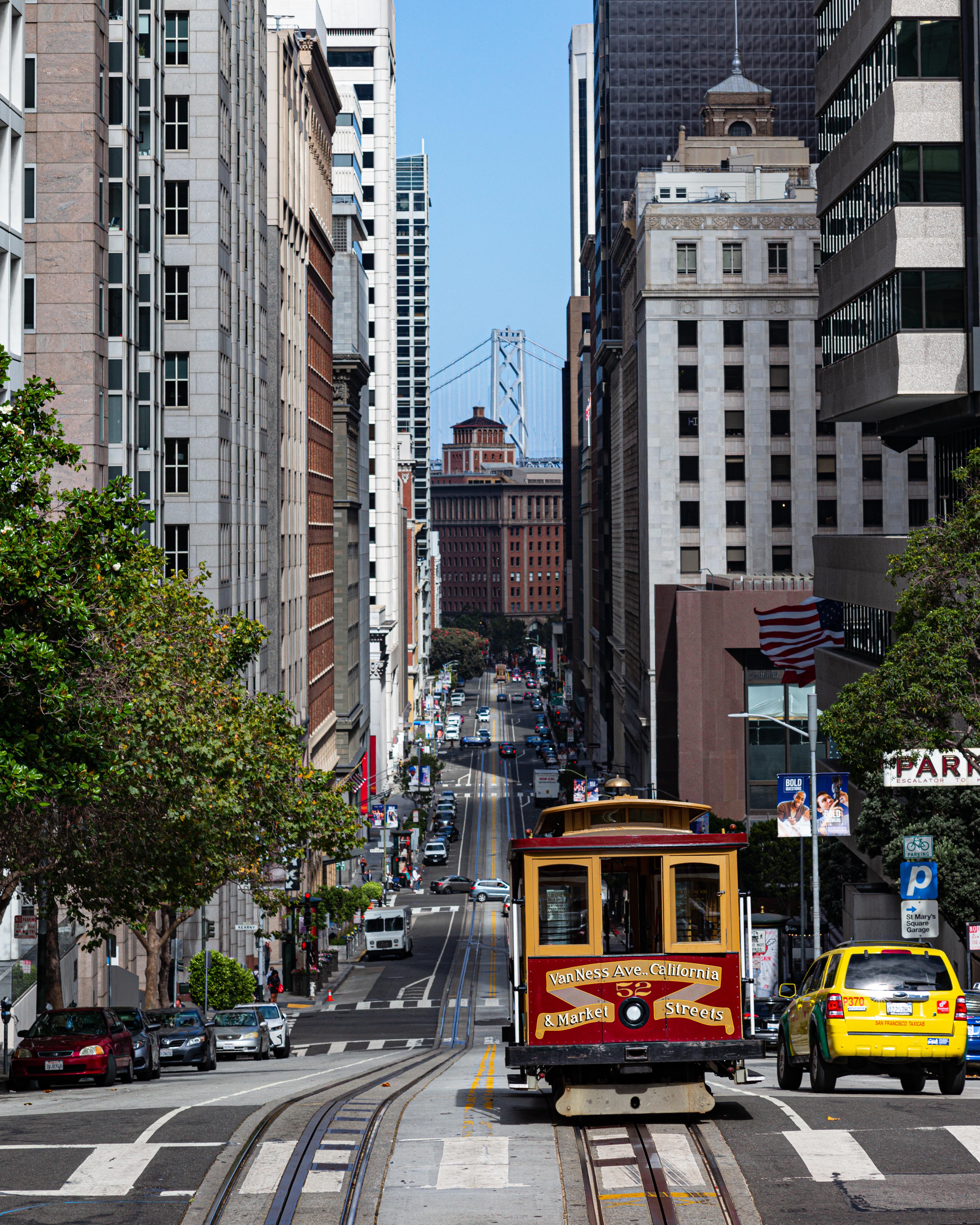 California Street, San Francisco, California [M 240, 90mm ElmaritM
