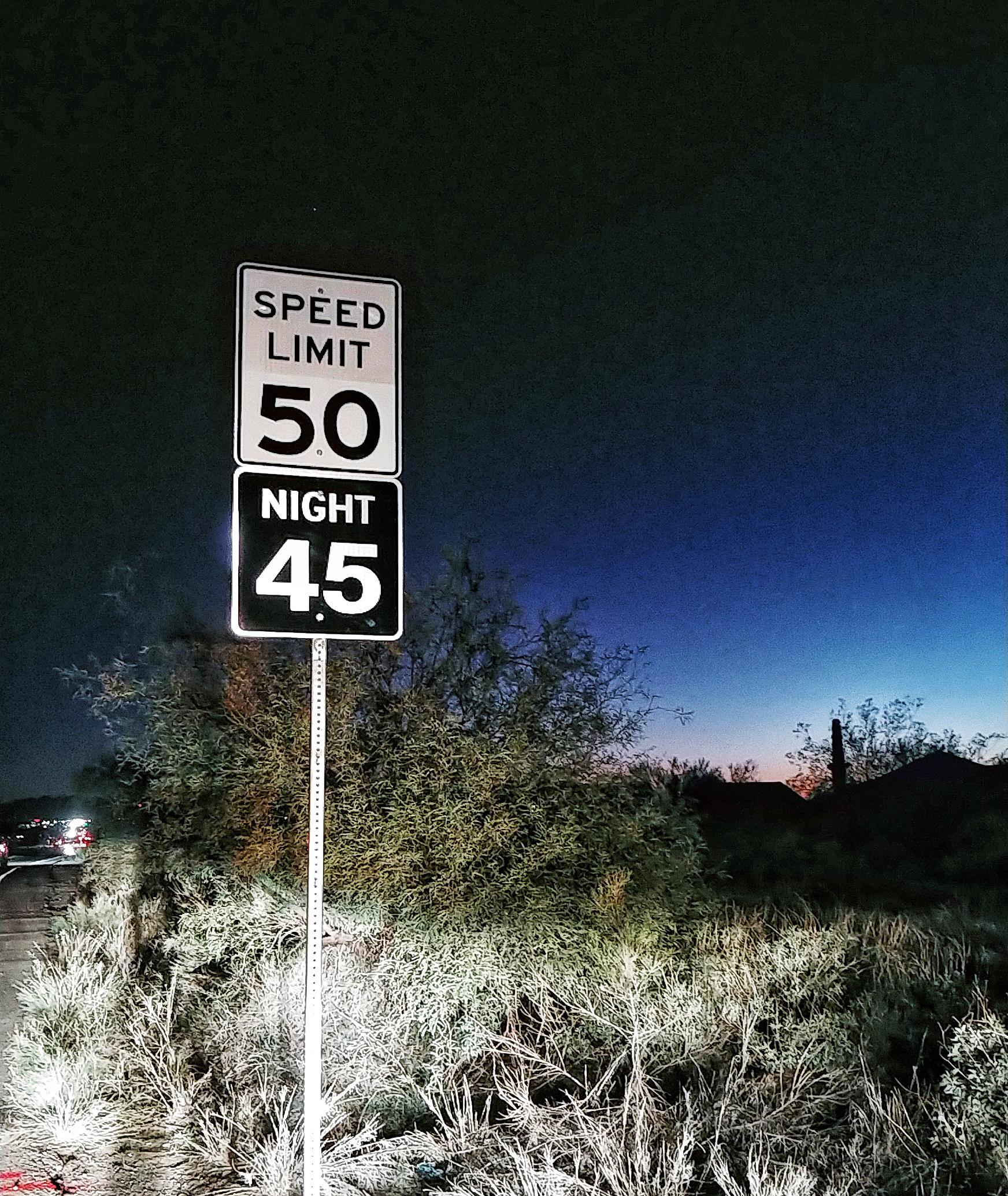 My state has day time and night time speed limits r/mildlyinteresting