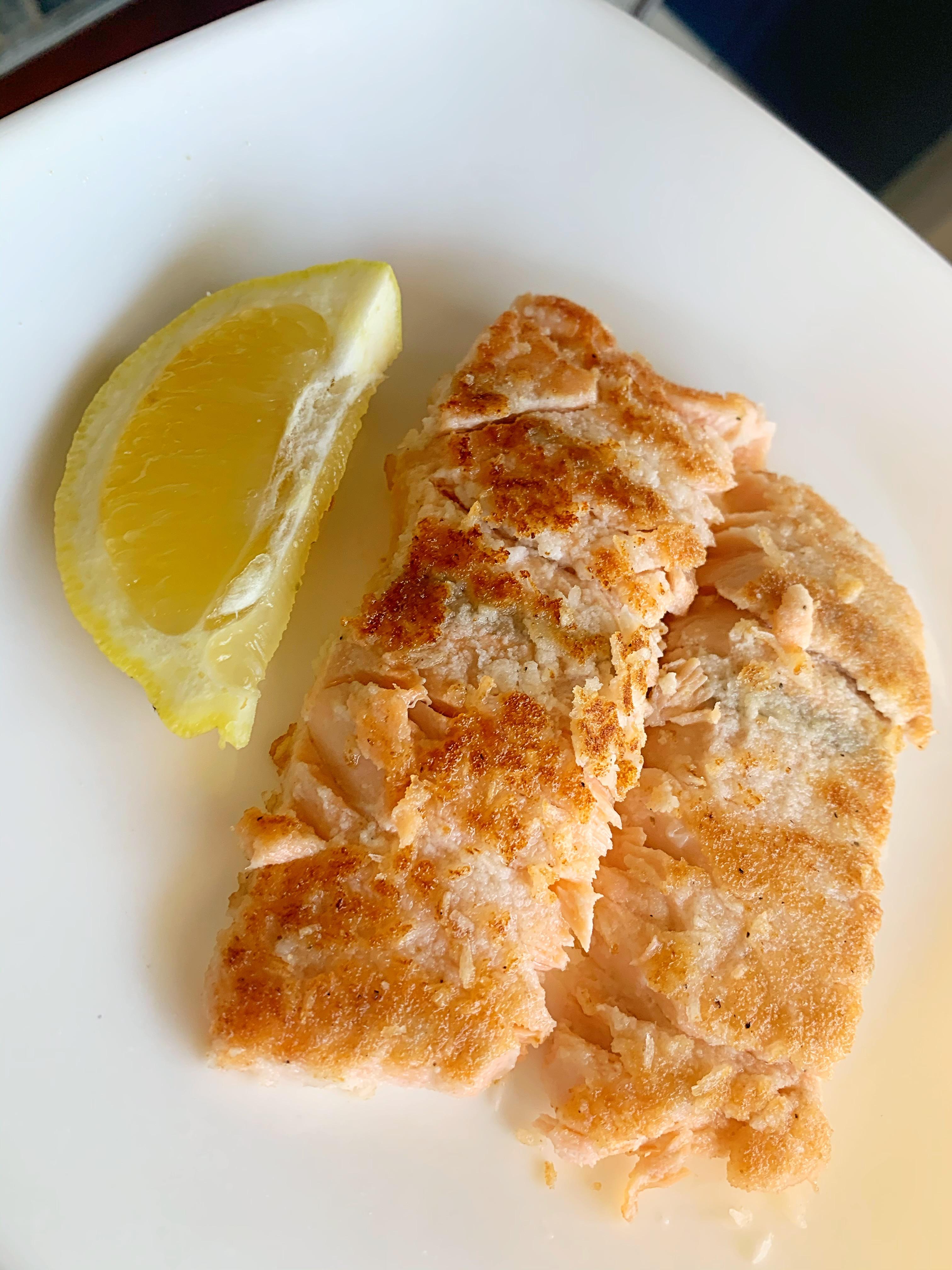 Crispy Coconut PanFried Salmon r/ketorecipes