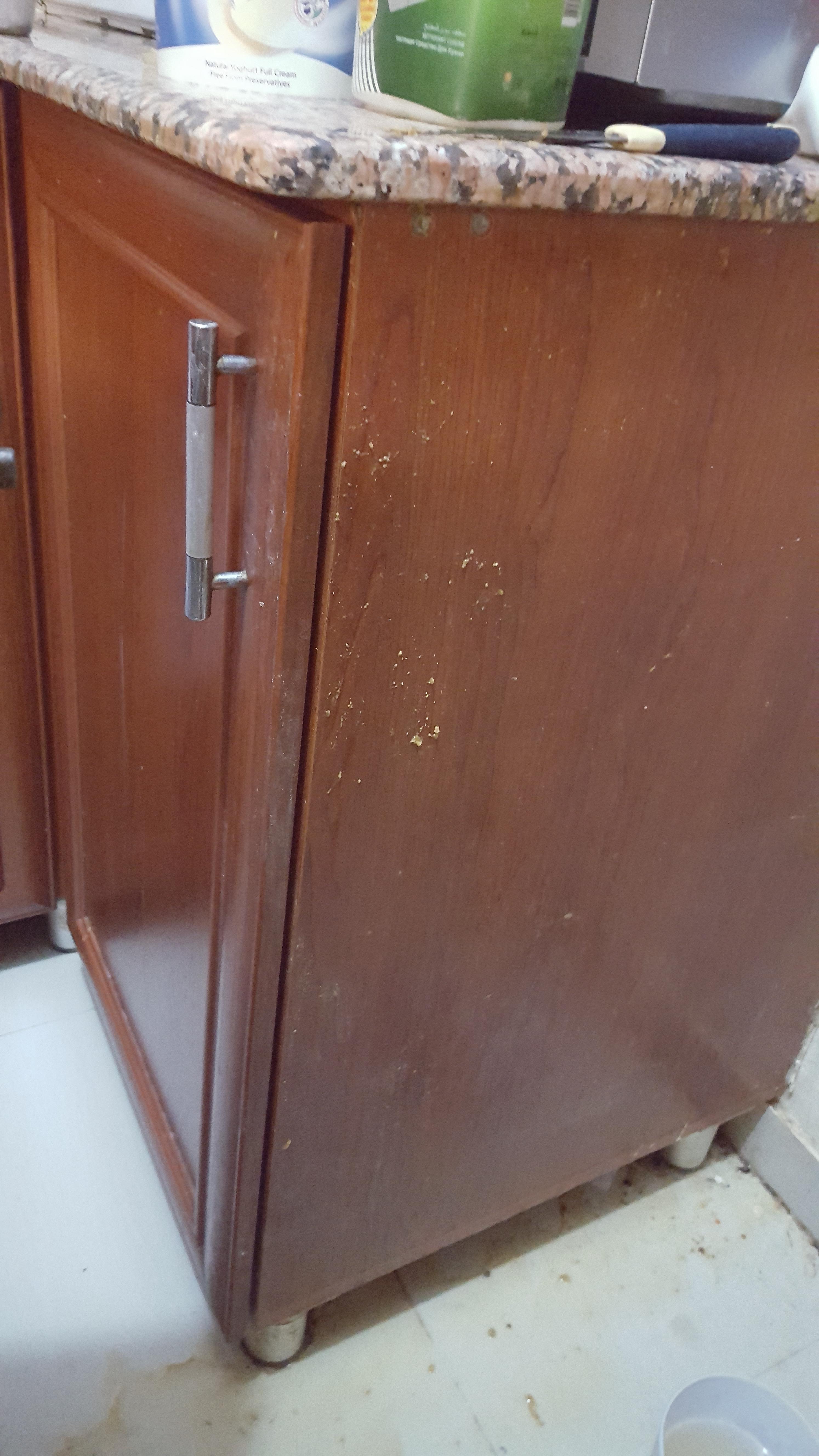 How do I clean built up grease off kitchen I