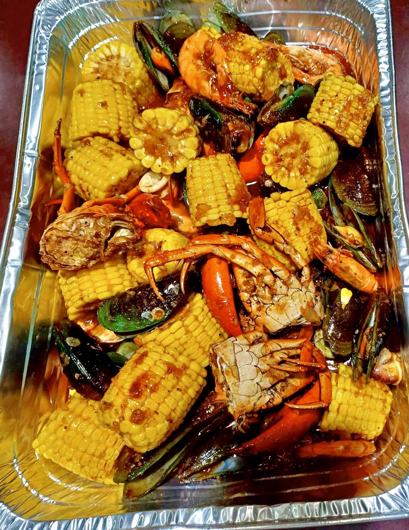 Seafood Boil with Spicy Garlic Butter Cajun Sauce r/filipinofood