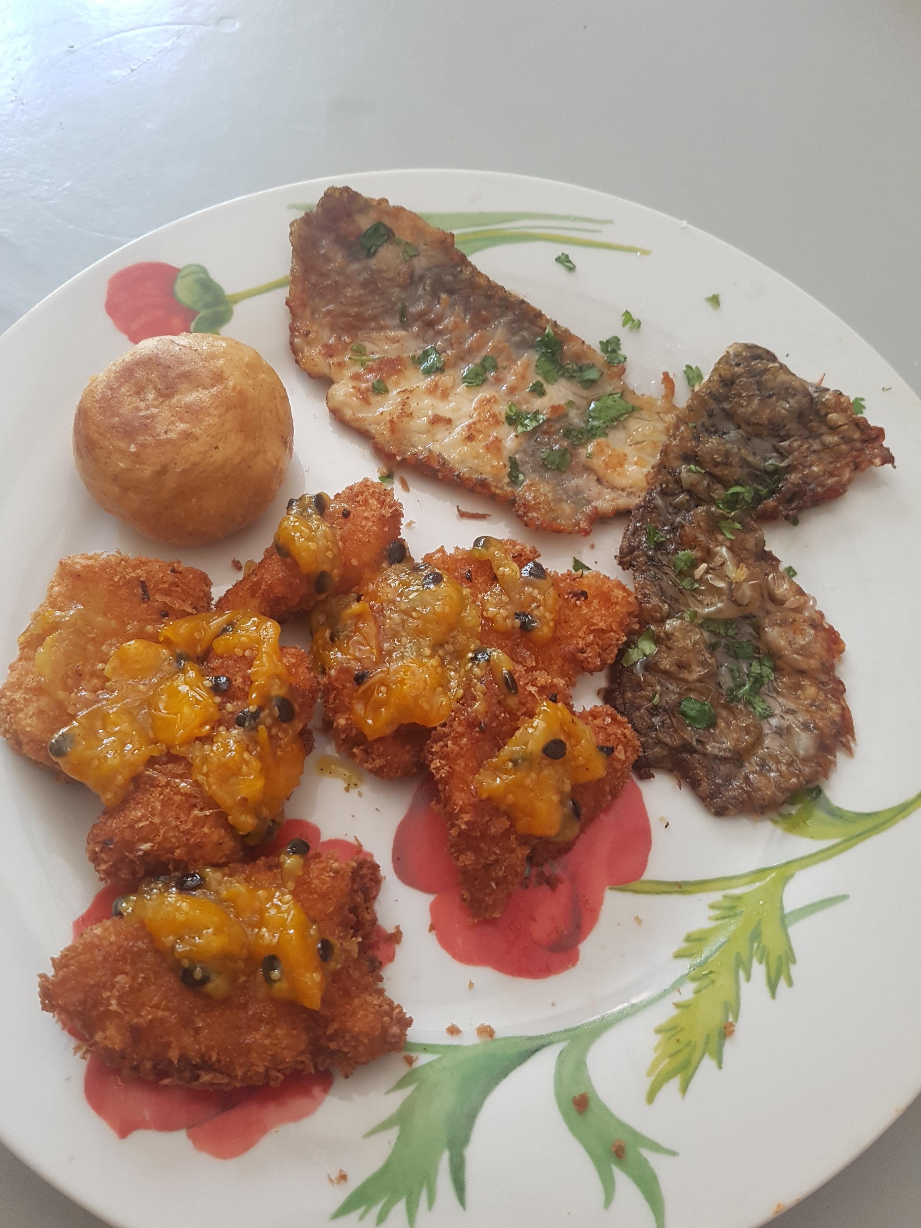 [Homemade] Fried tilapia with panko breadcrumbs, crispy skin and