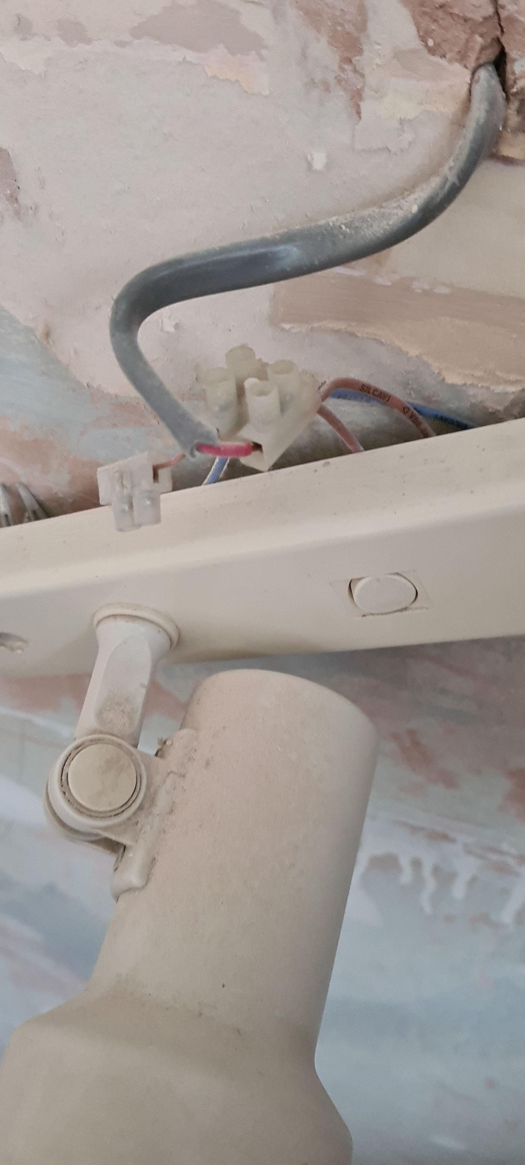 How many USB hubs/devices could you daisy chain off a 110V line before