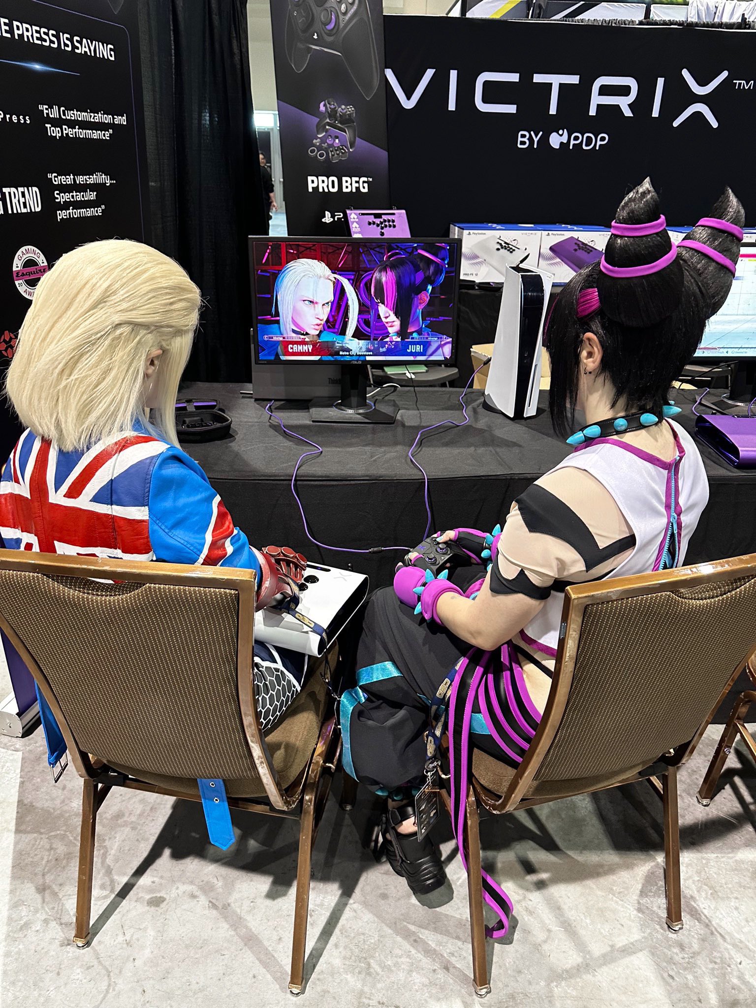 you played yourself (cammy: sharkparty / juri: denialism) : StreetFighter