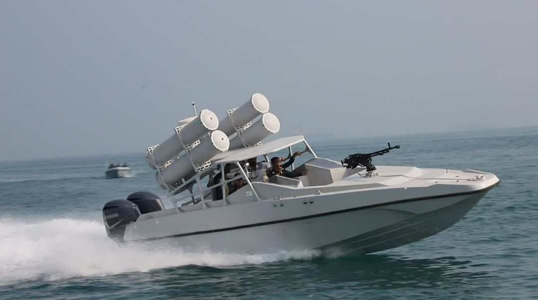 9 best r/shippytechnicals images on Pholder Cargo ship with howitzers