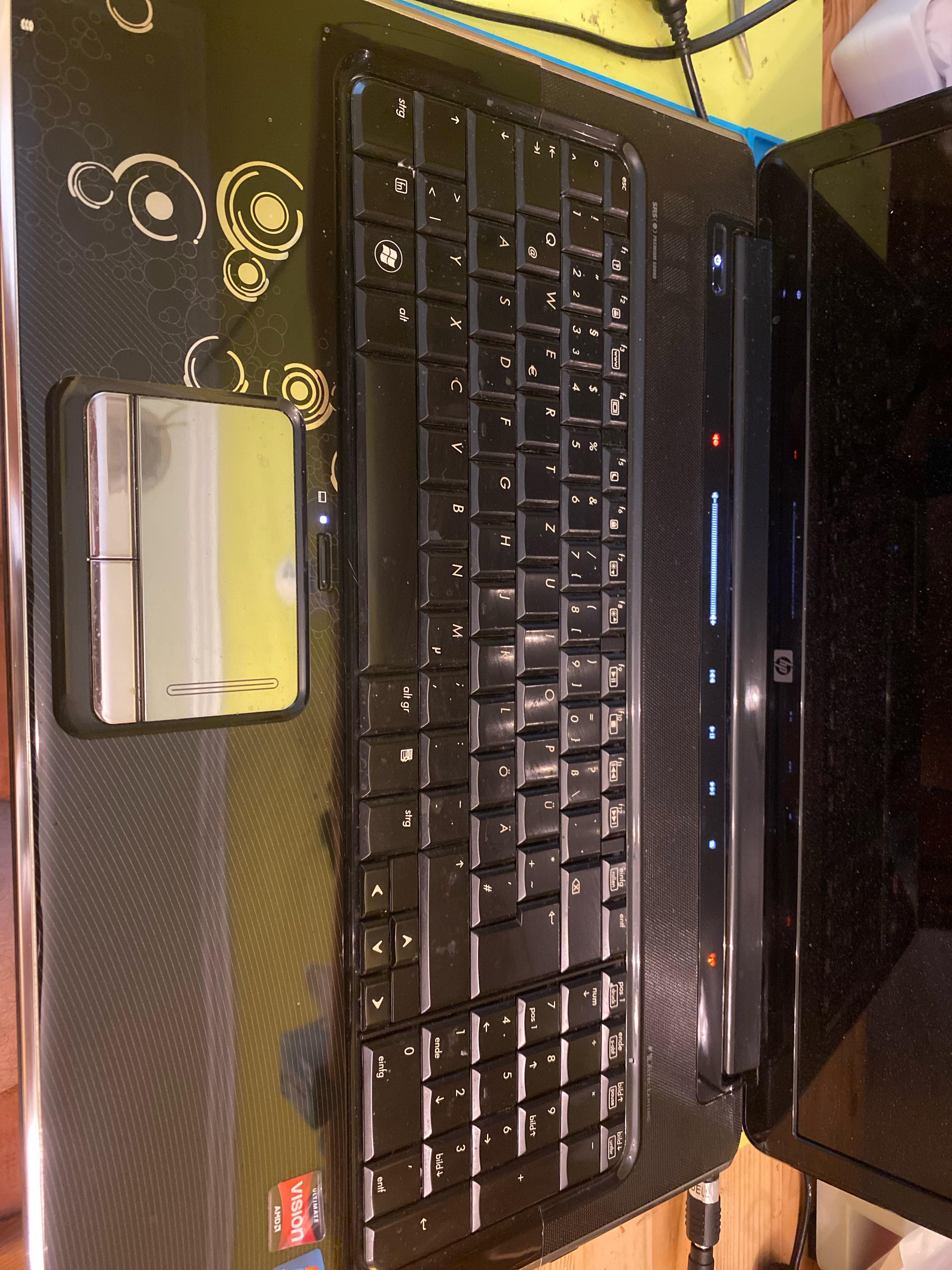 HP pavilion dv73030eg Black screen no boot r/mobilerepair