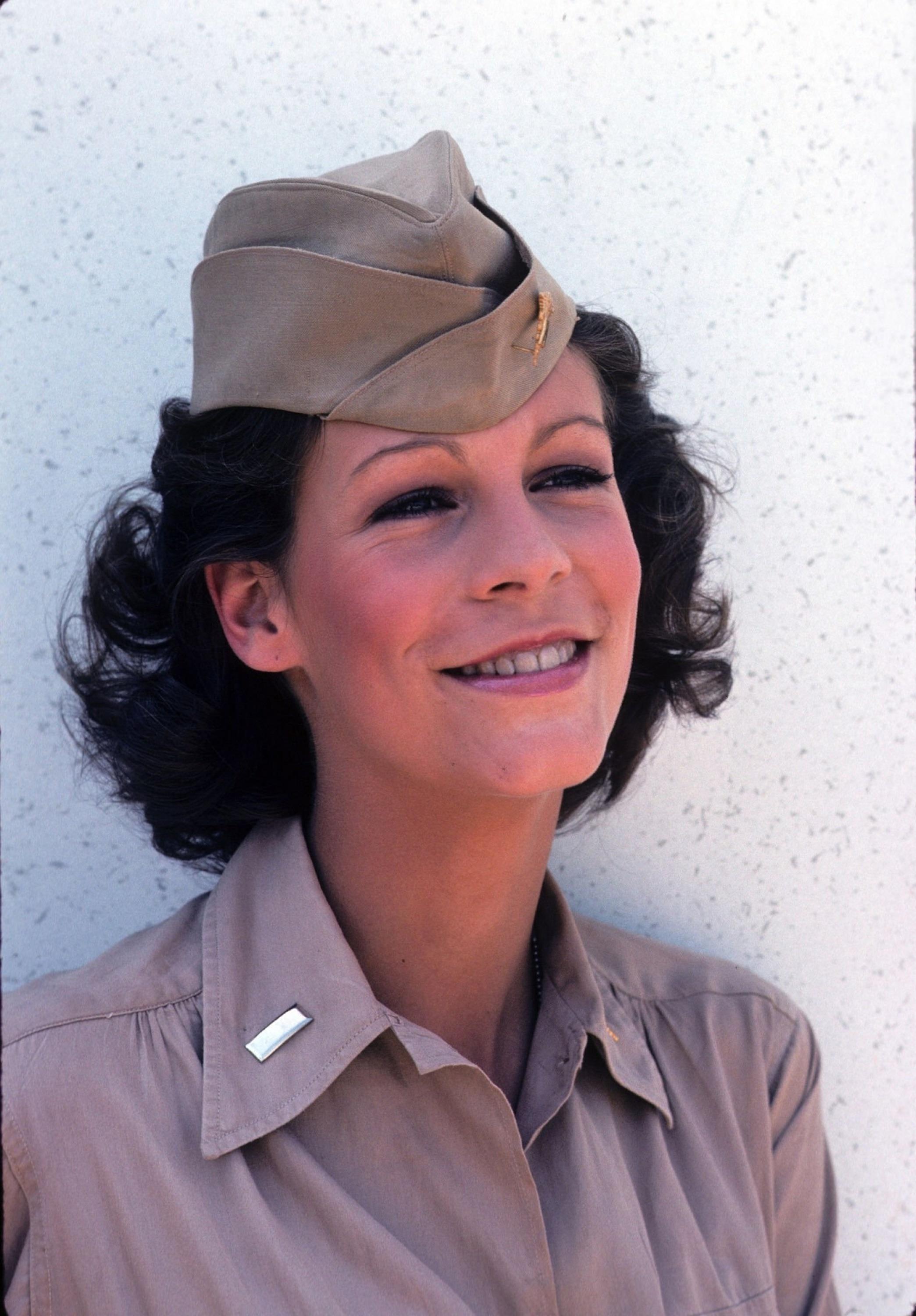Jamie Lee Curtis, Operation Petticoat (1977) r/OldSchoolCool