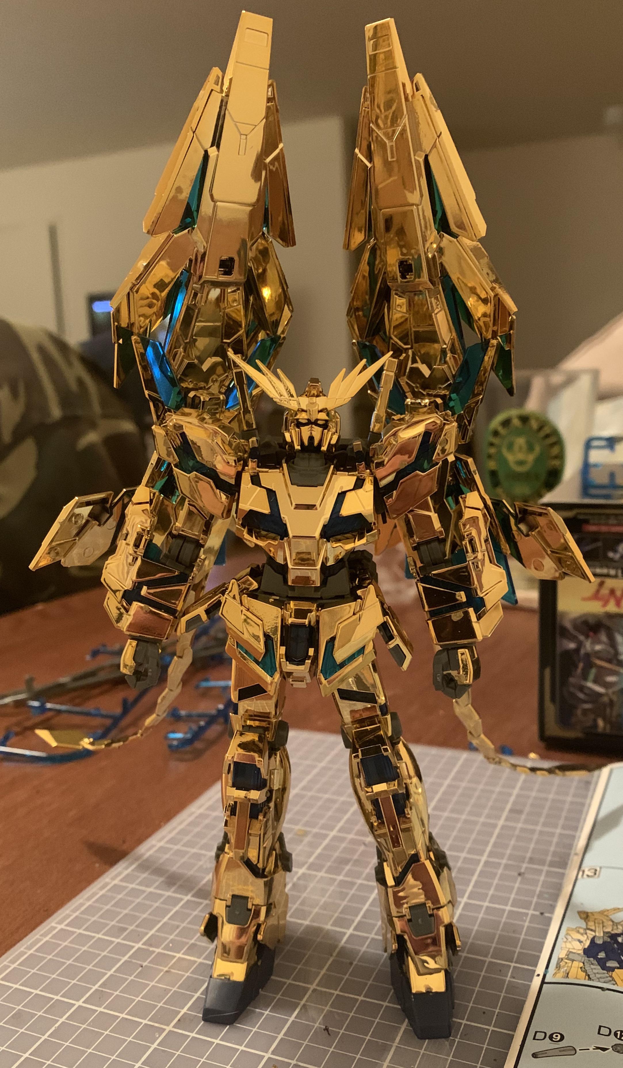 Gold paint marker for the win. r/Gunpla