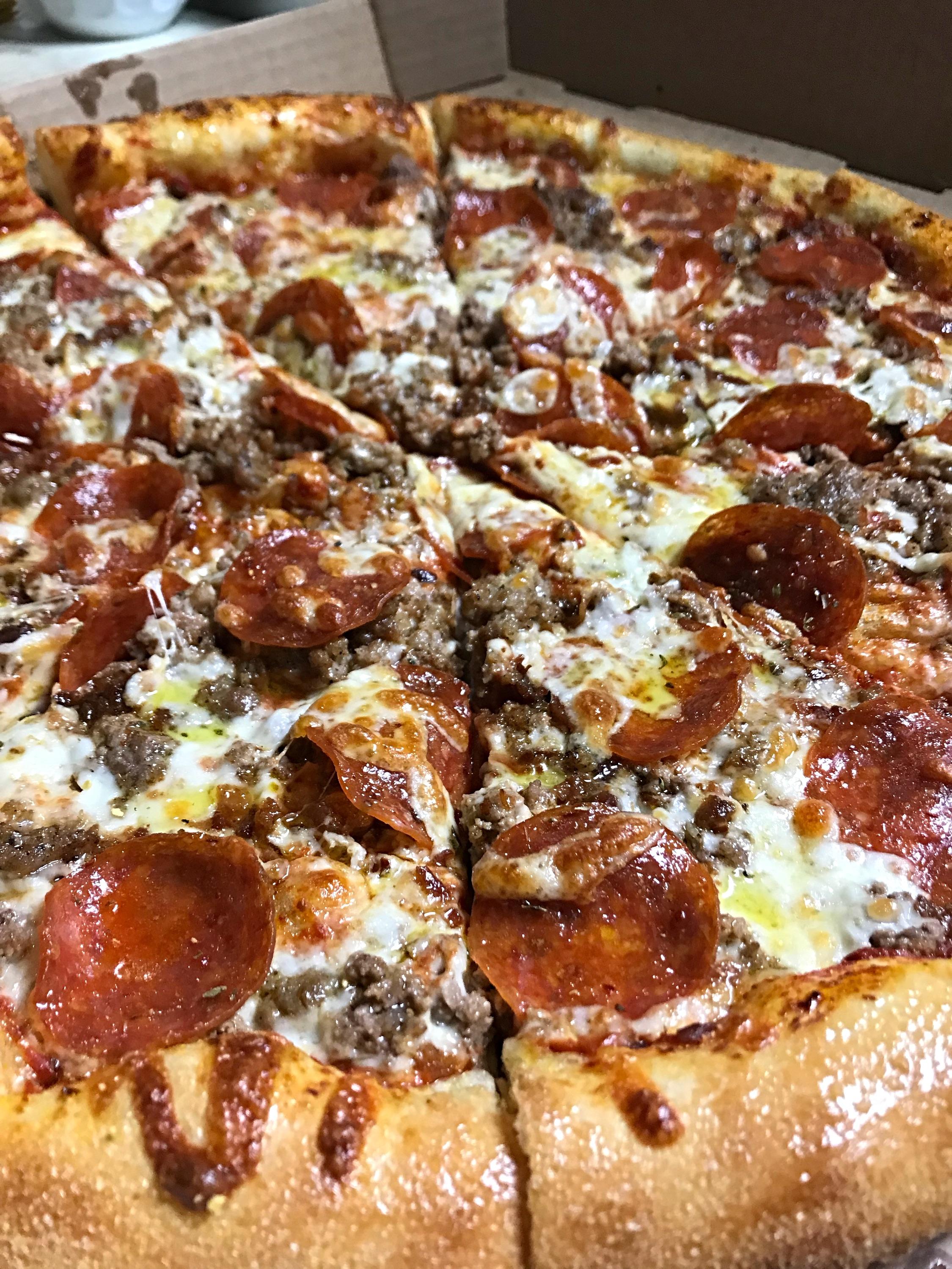 My all Meat from Sadler’s Classic Bar I. union city Tn r/Pizza