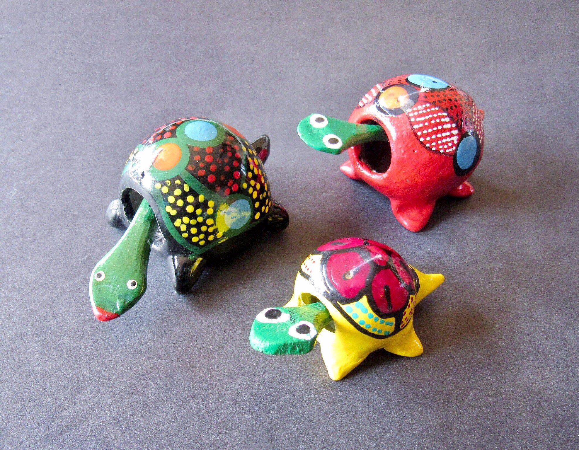 Mexican turtle bobbleheads r/nostalgia