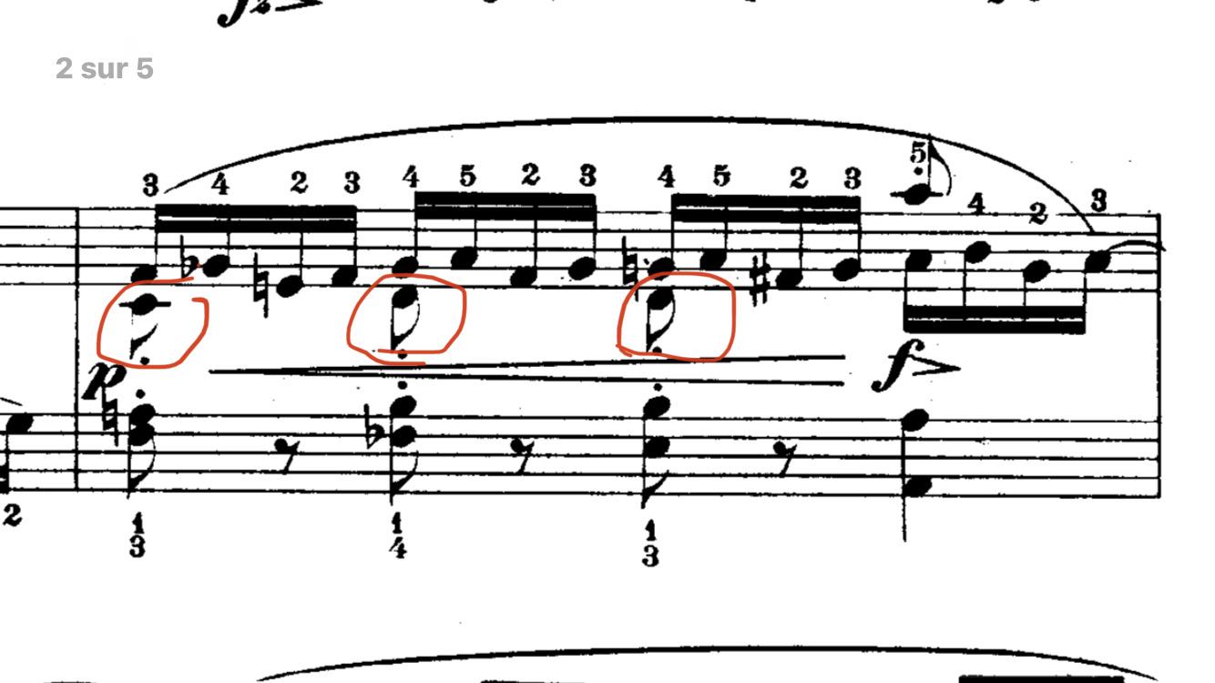 Is there a reason to play these notes with the right hand ??? I’m