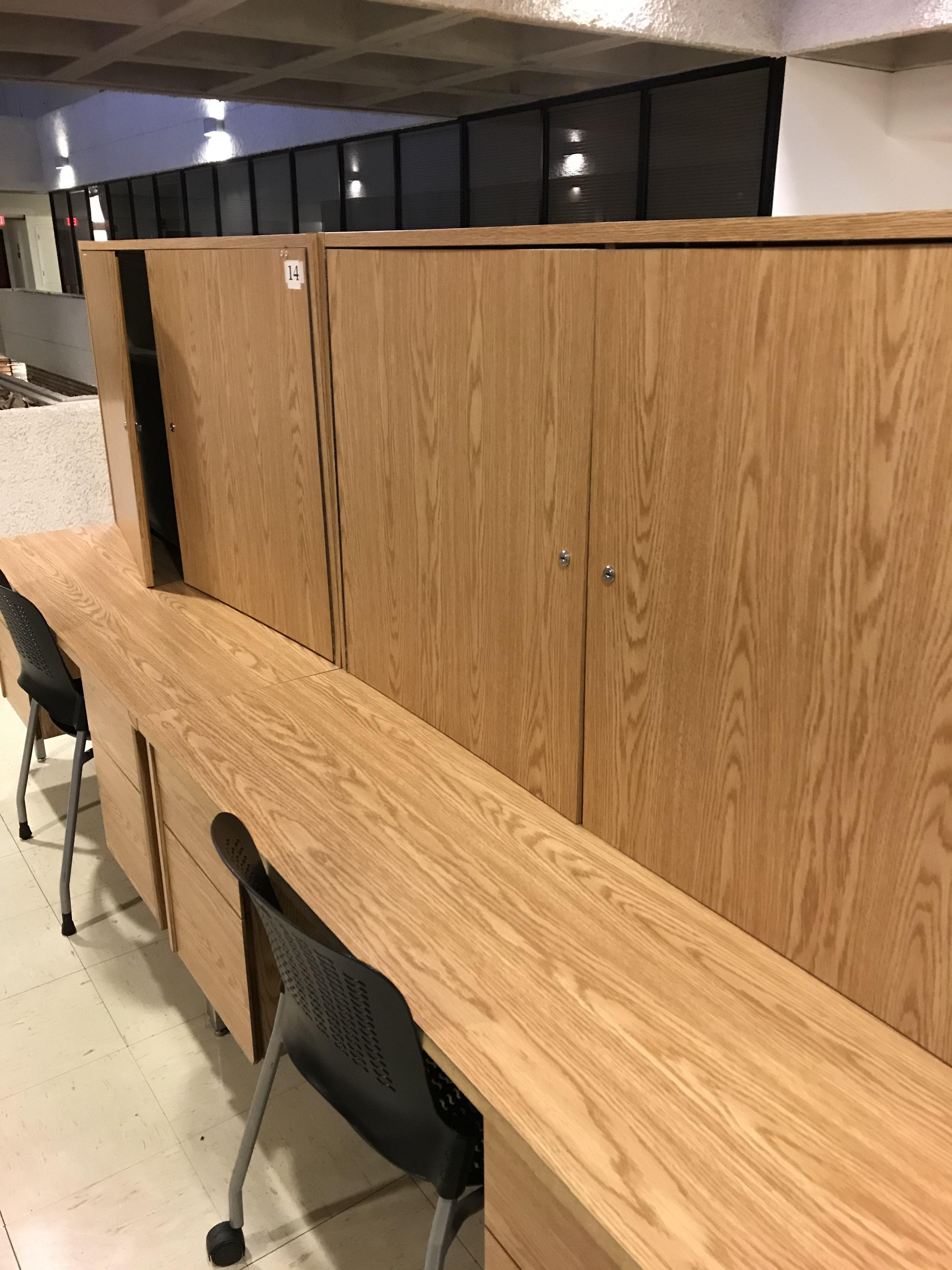Anybody know how to unlock these humanities desks? r/uAlberta