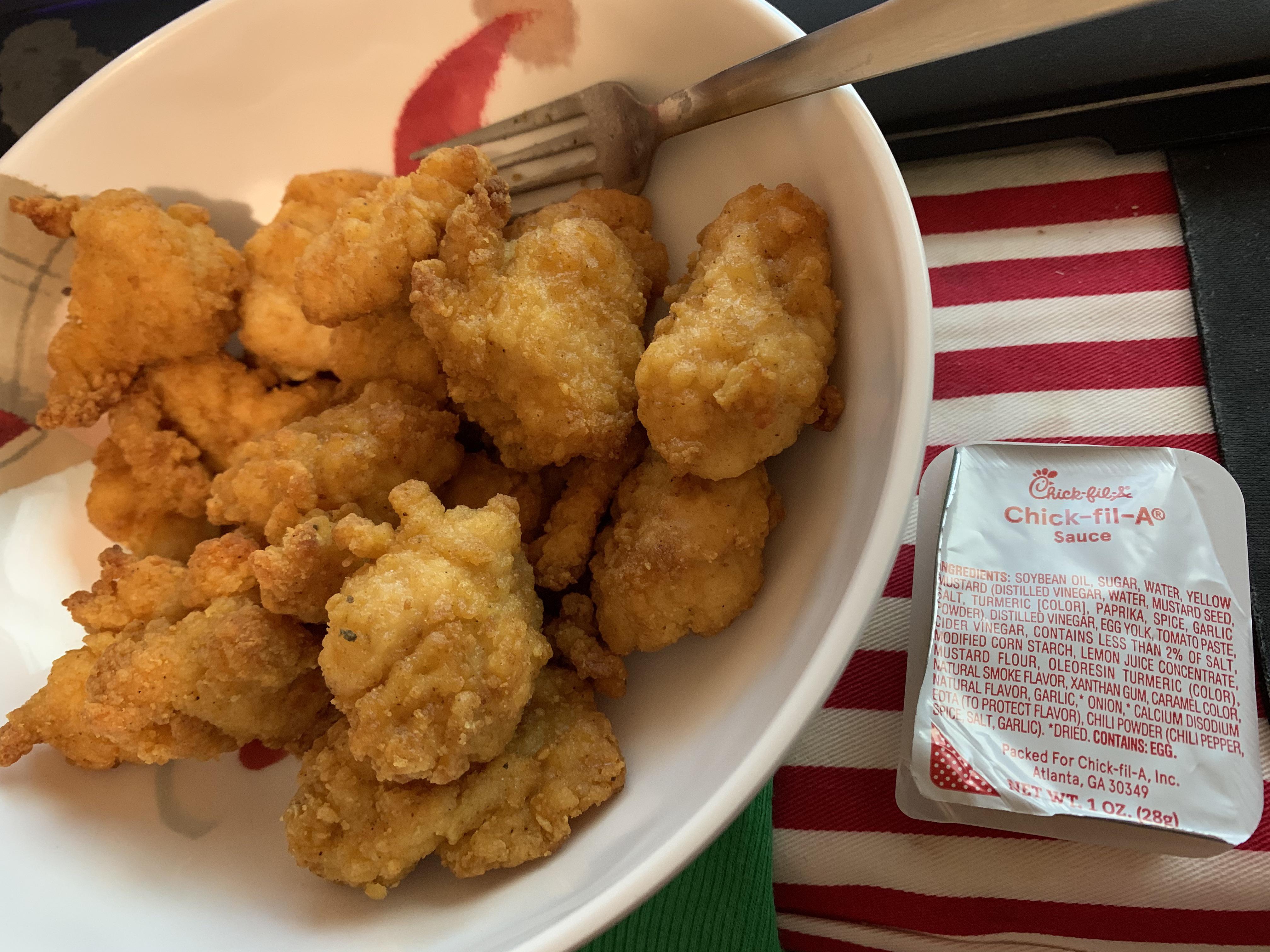 Bare nuggets with ChickfilA sauce 🤤 r/Costco